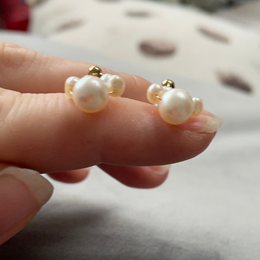 Brand New Gold Plated Paw Print Pearl Dangle Earrings Beautiful!