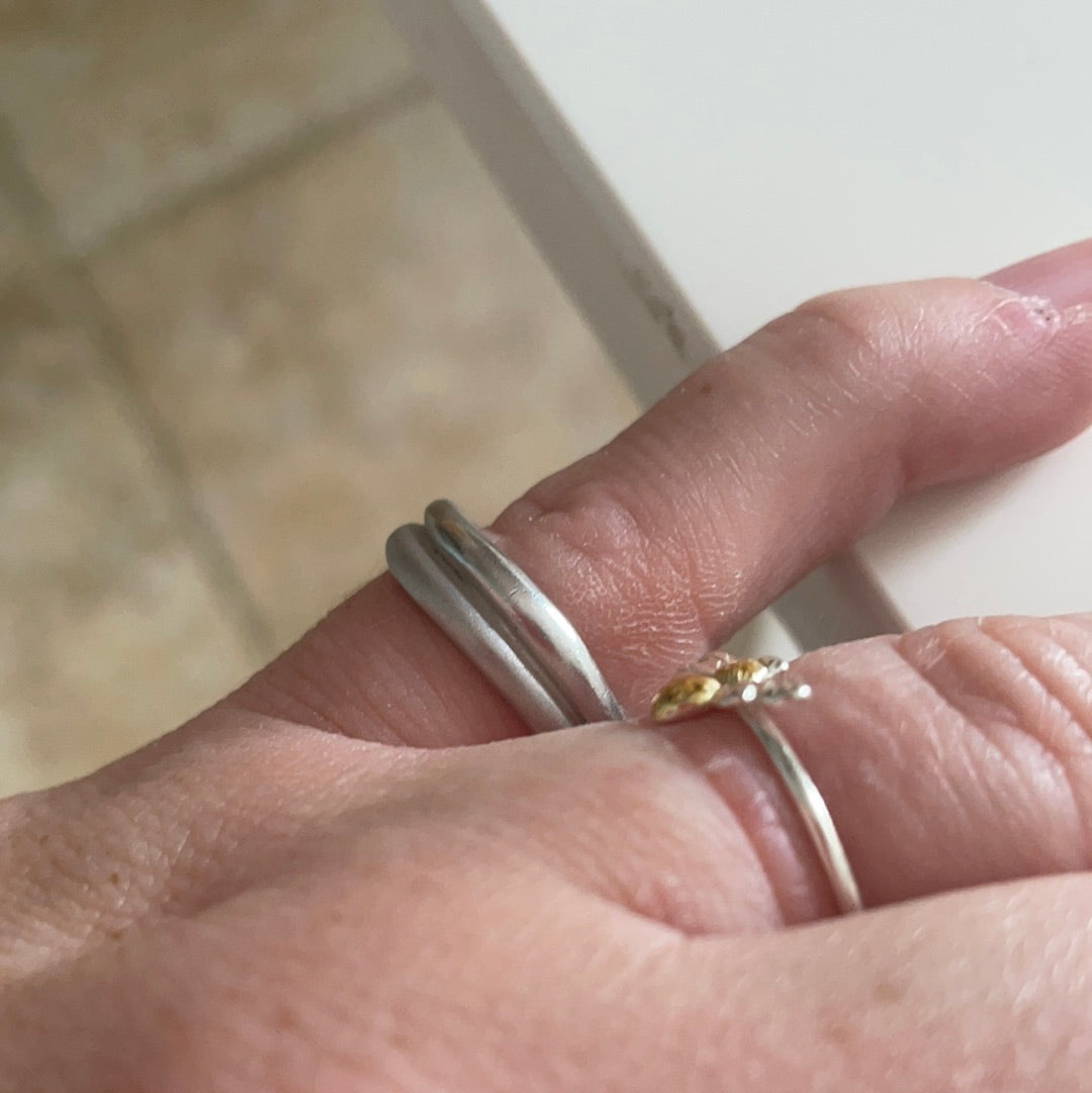 Sterling Silver Ring Wave With Matte and Shiny Silver Layers Size 54