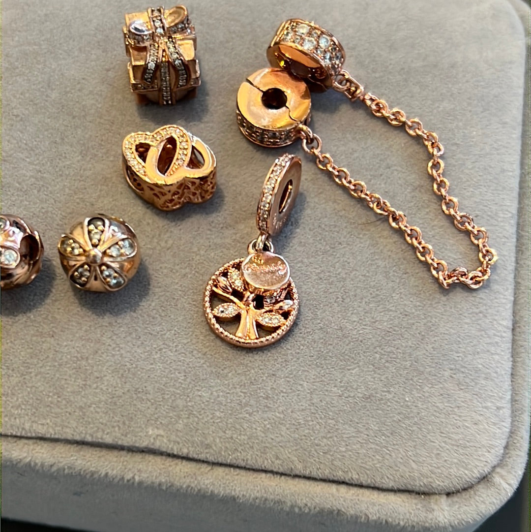 Unbranded Rose Gold Bundle 5 Items Safety Chain, Clips and Charms