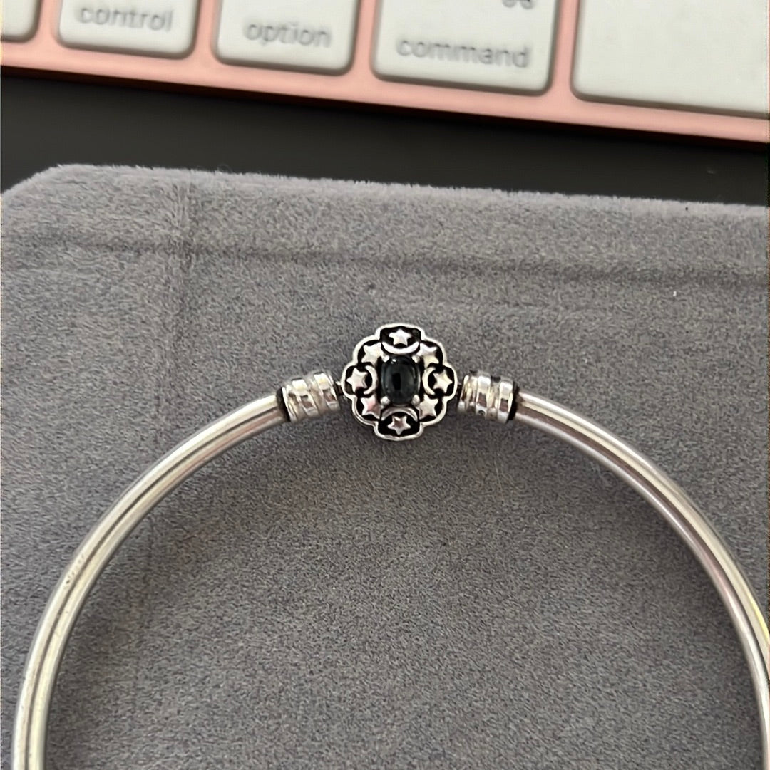Genuine Pandora Disney Limited Edition Jasmine Aladdin Bangle 19cm
