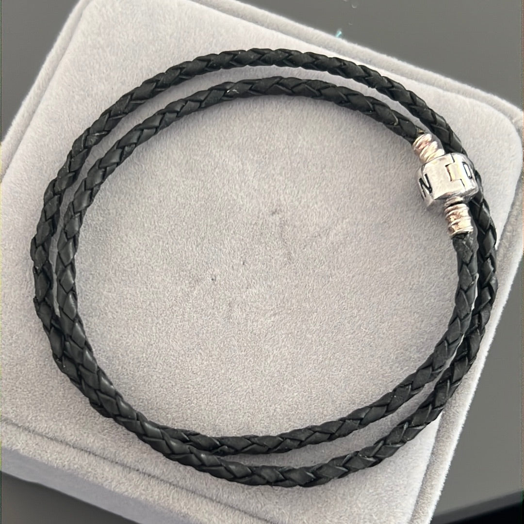 Bundle of 3 Leather Bracelets Tan Brown and Black
