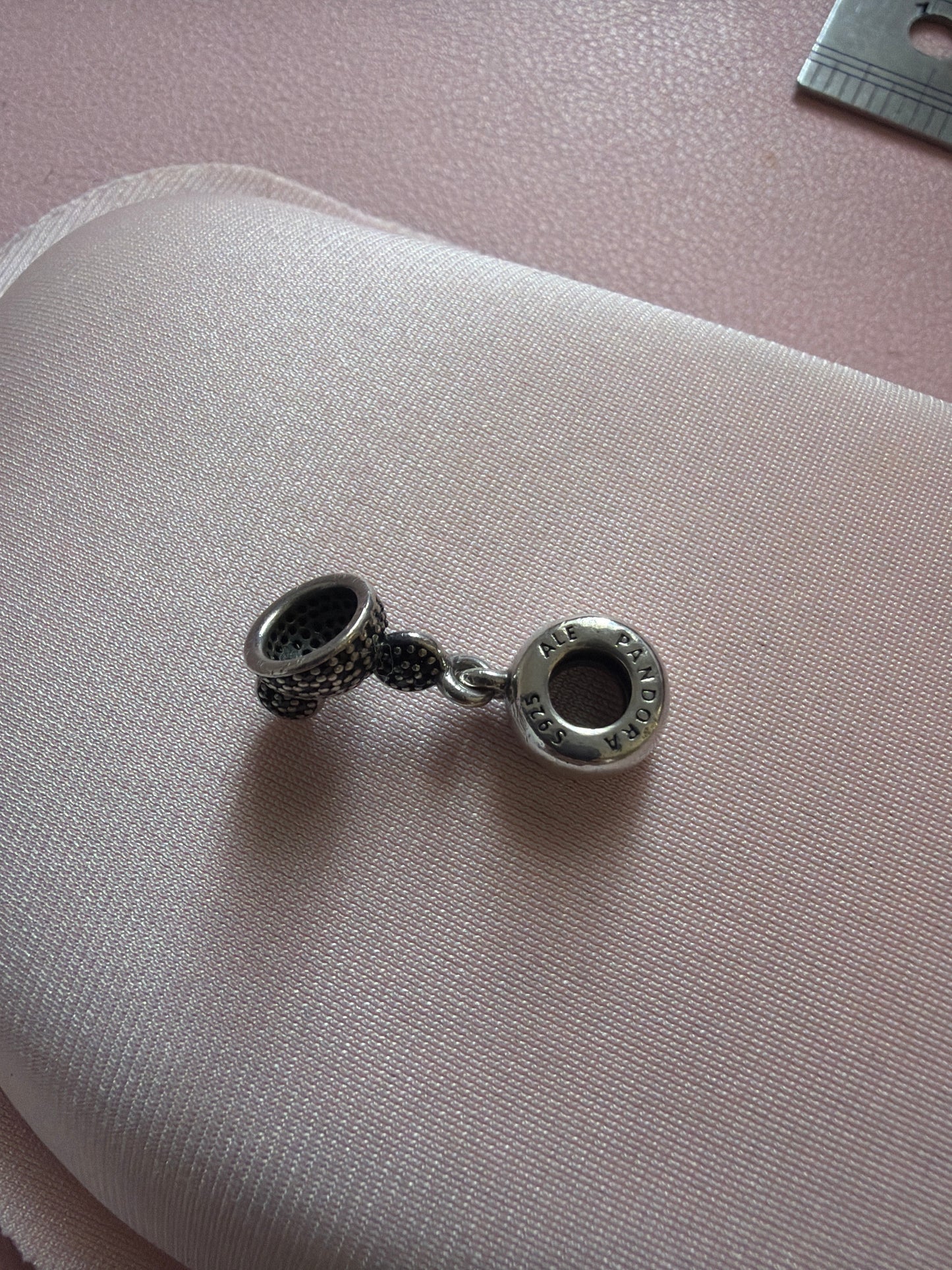 Genuine Pandora Disney Parks Exclusive Mickey Mouse Ear Hat Charm HTF