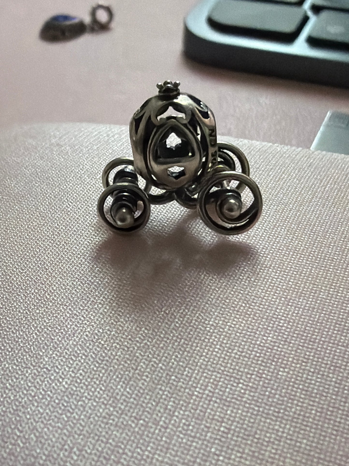 Genuine Chamilia Disney Cinderella Carriage Charm Moveable Wheels Charm