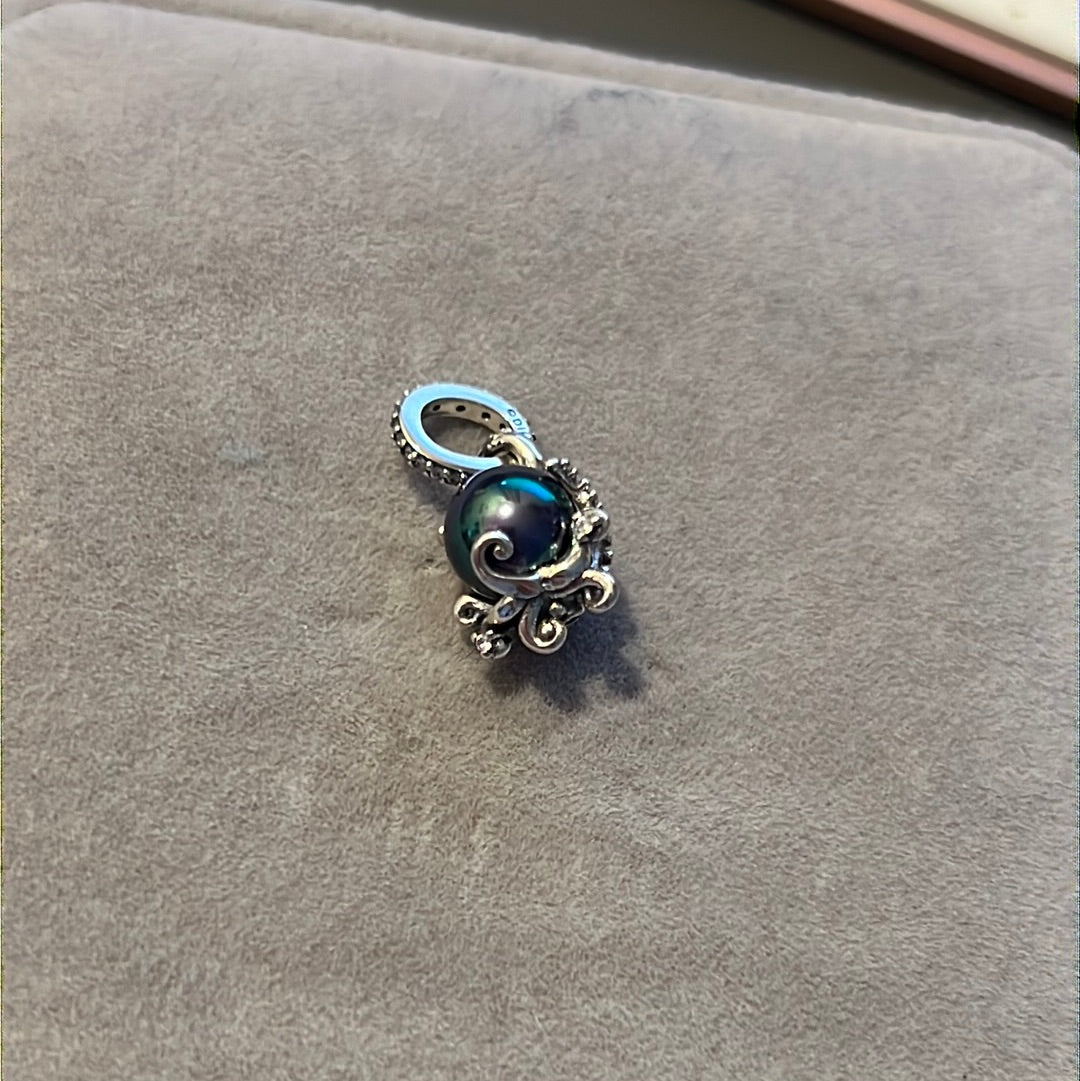 Genuine Pandora Little Mermaid Ursula Pearl Pave Dangle Charm