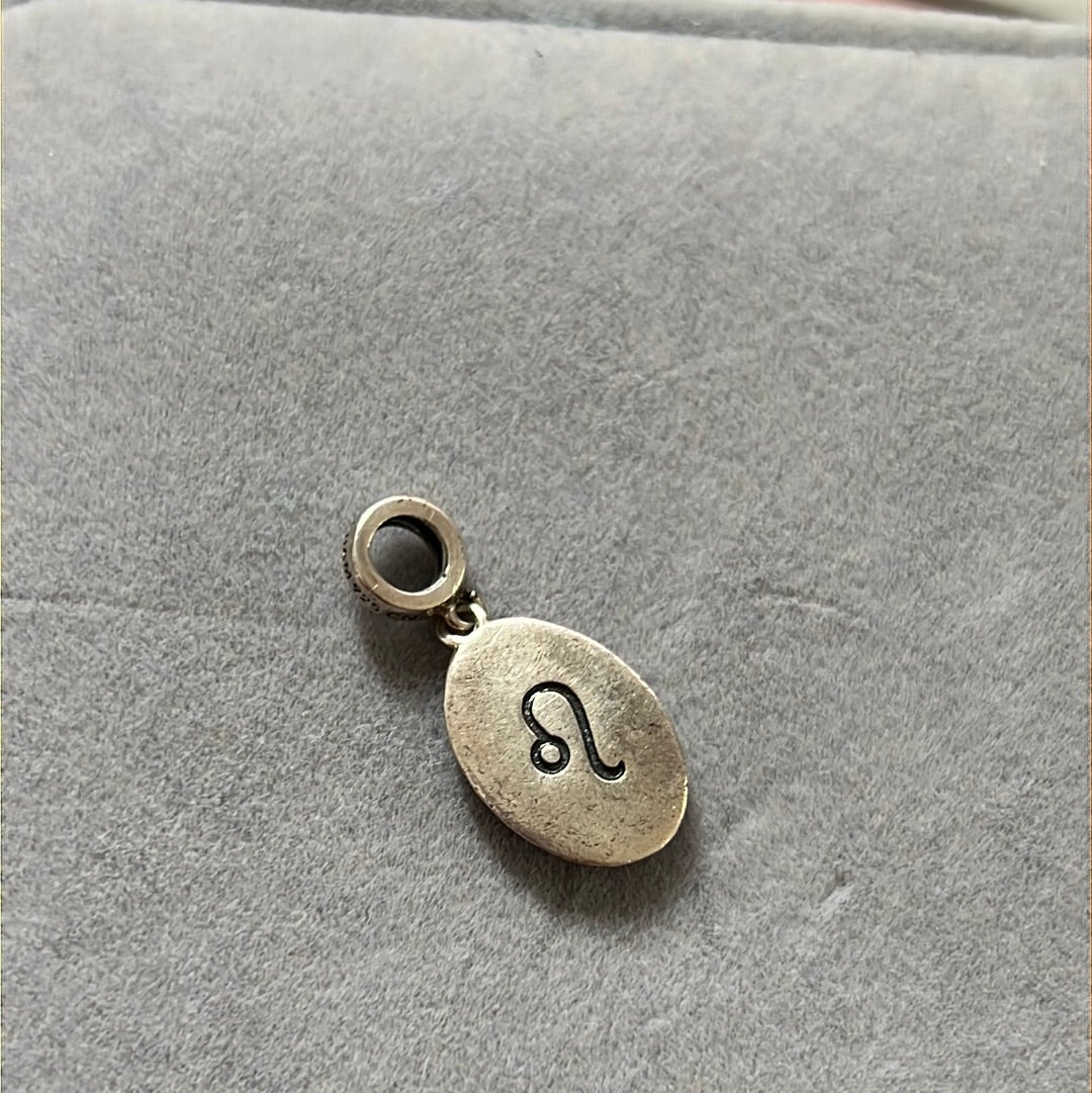Genuine Chamilia Leo Horoscope Dangle Charm