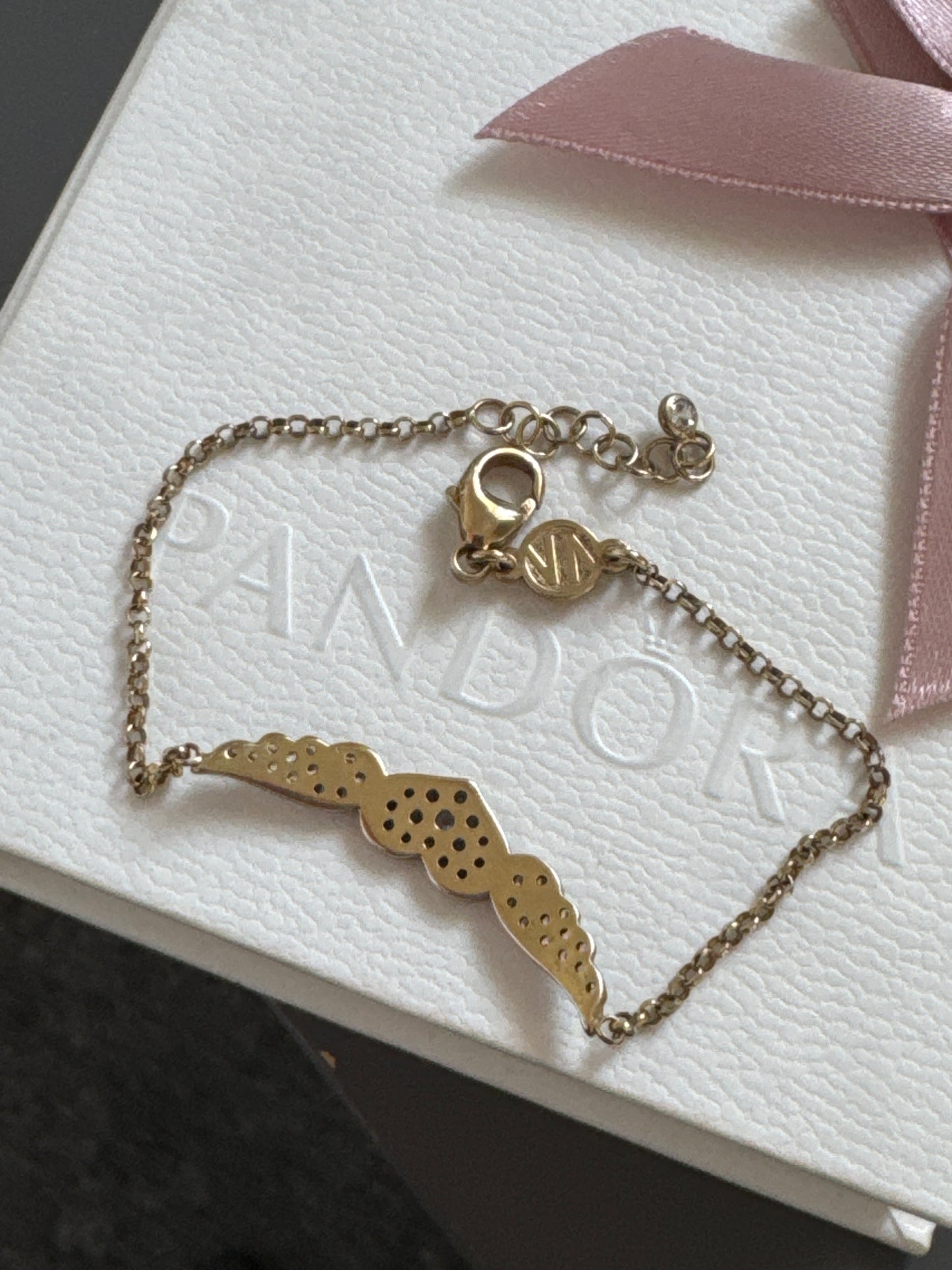 Genuine Nomination Yellow Gold Tone Heart Angel Wing Bracelet 19cm Max Adjustment