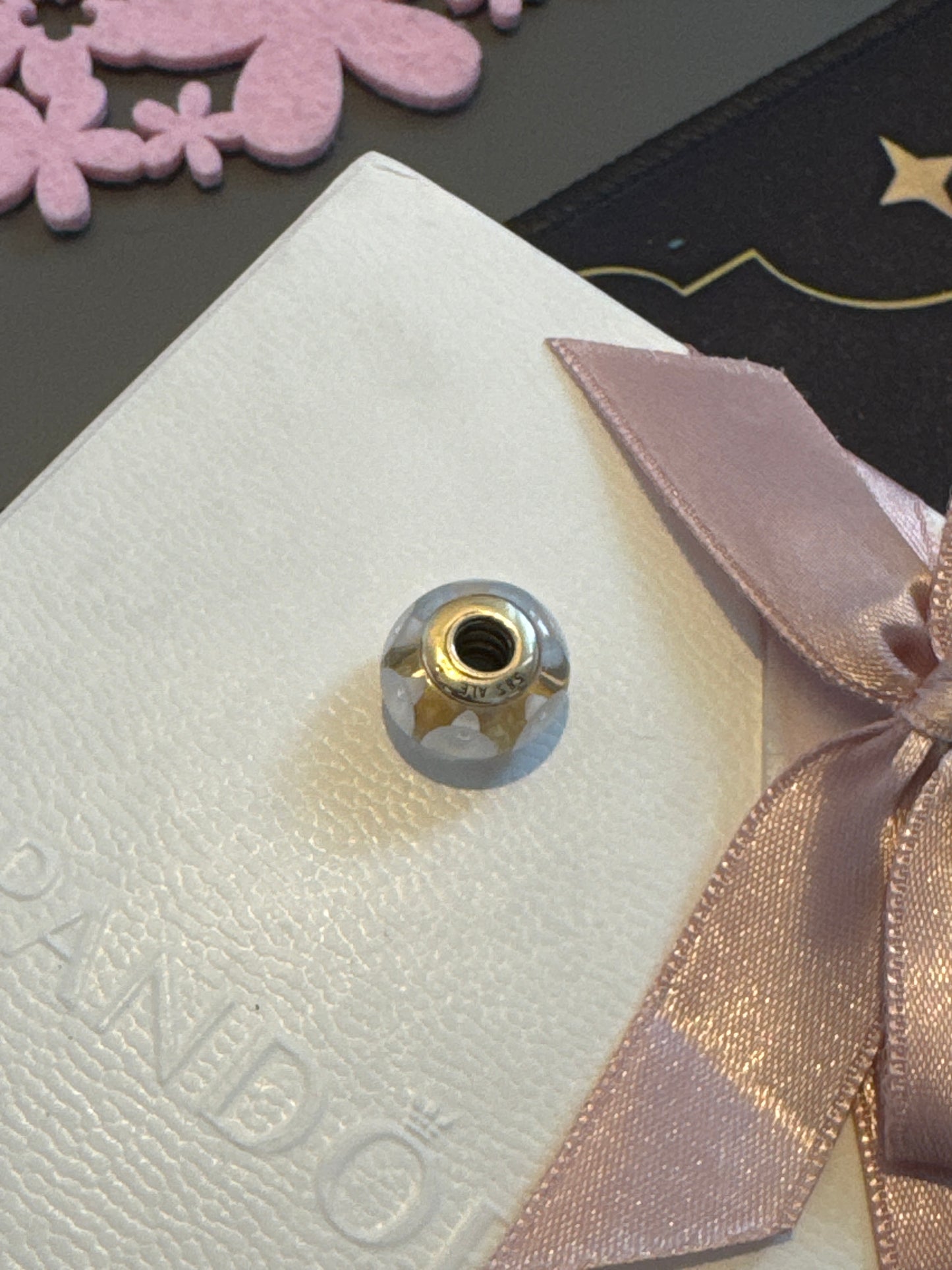 Genuine Pandora Solid 14ct White Dotted Gold Glass Mystic Murano Charm HTF