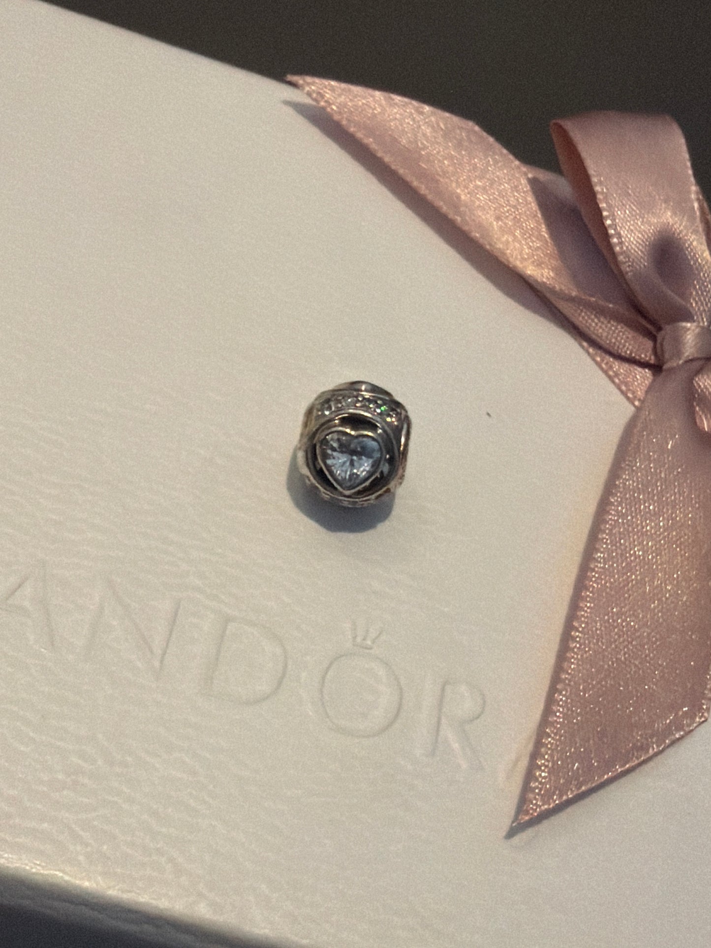 Genuine Pandora Clear Stone Heart Openwork Pave Elevated Charm