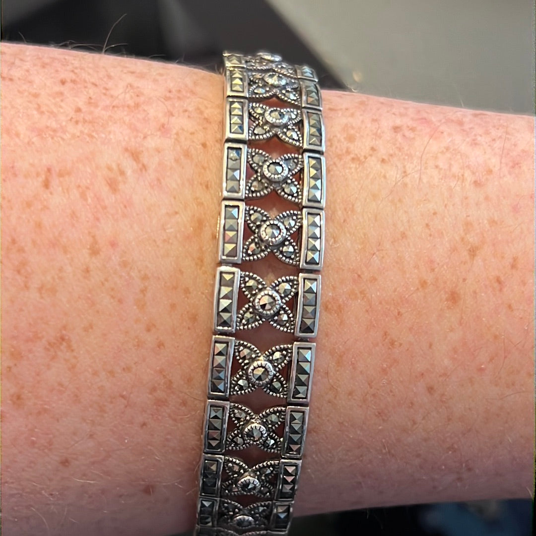 Sterling Silver Art Deco Beautiful Flat Bracelet With Marcasite Stones 19cm