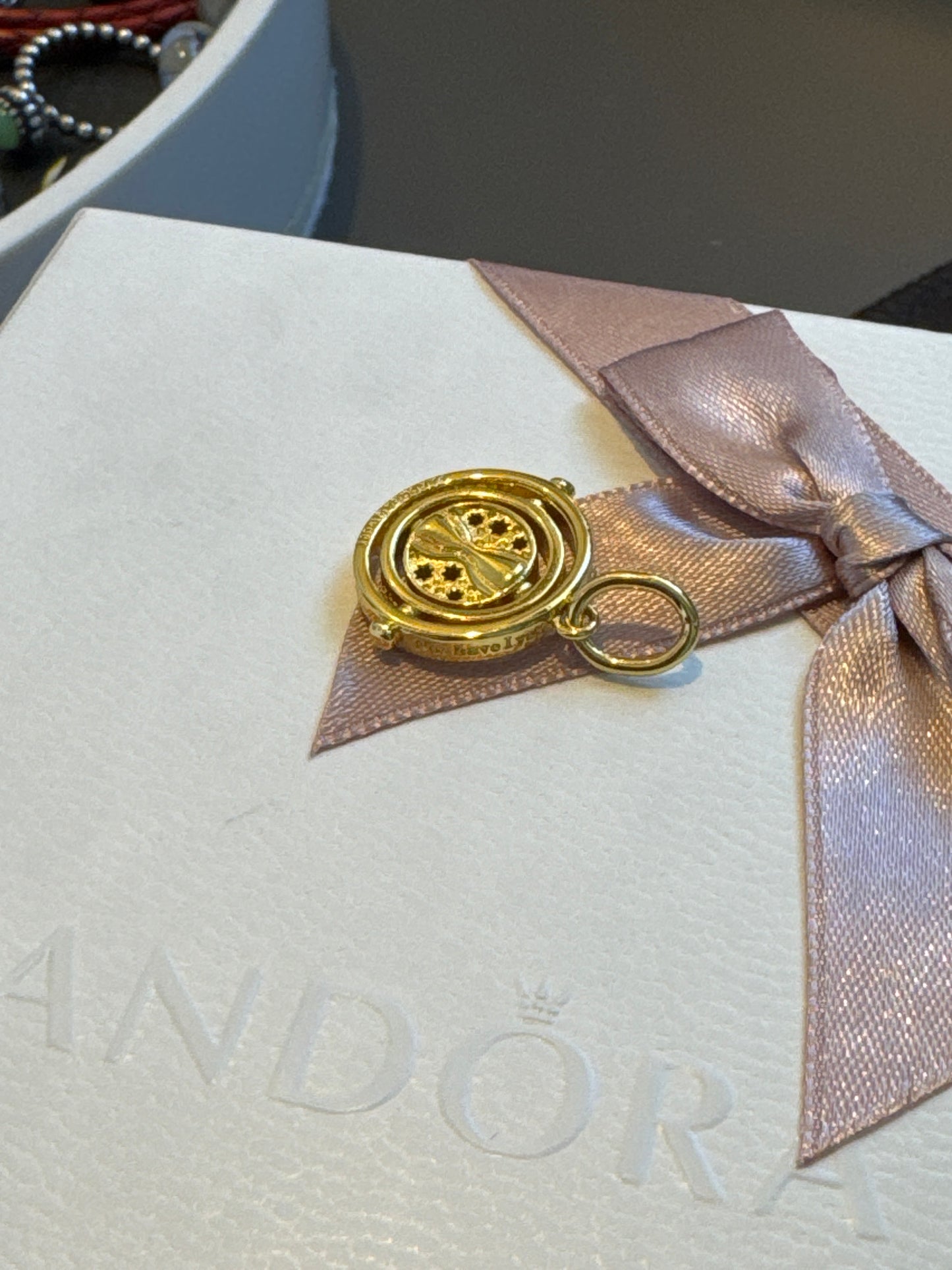 Genuine Pandora Shine Gold Harry Potter X Time Turner Dangle Charm