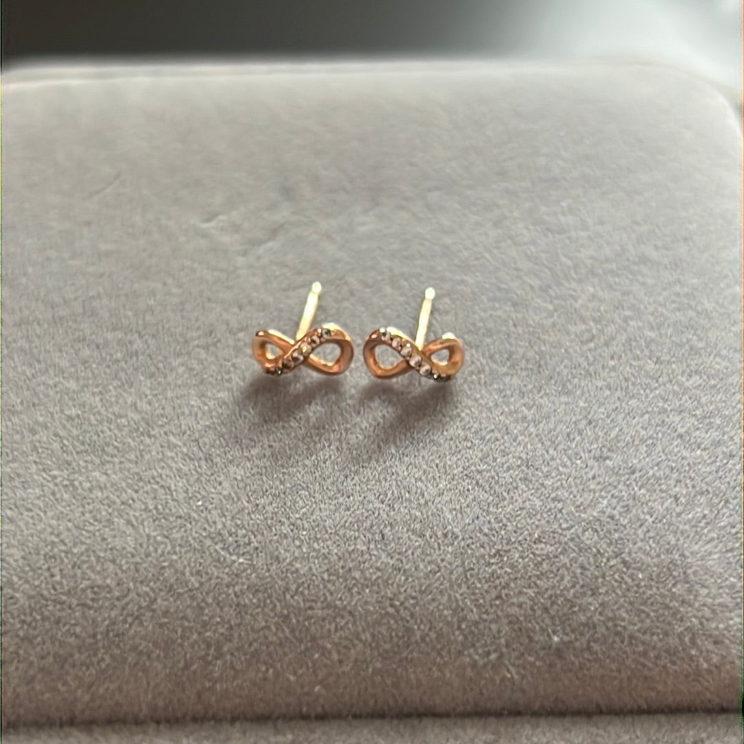 Genuine Pandora Rose Gold Infinity Pave Small Earrings