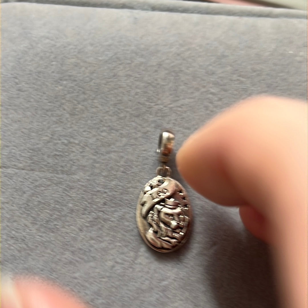 Genuine Chamilia Leo Horoscope Dangle Charm