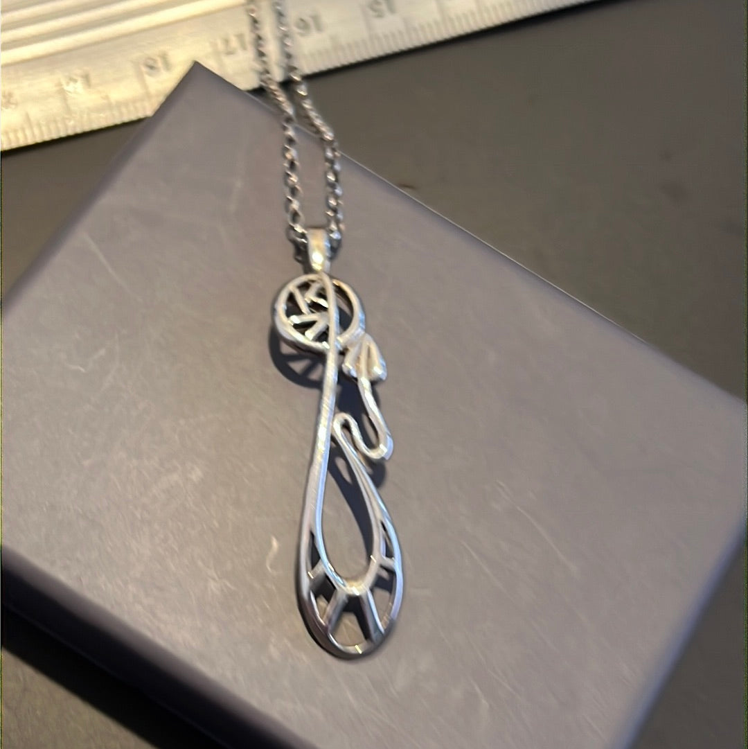 Sterling Silver Dragon Tail / Arrow Pendant Necklace 45cm