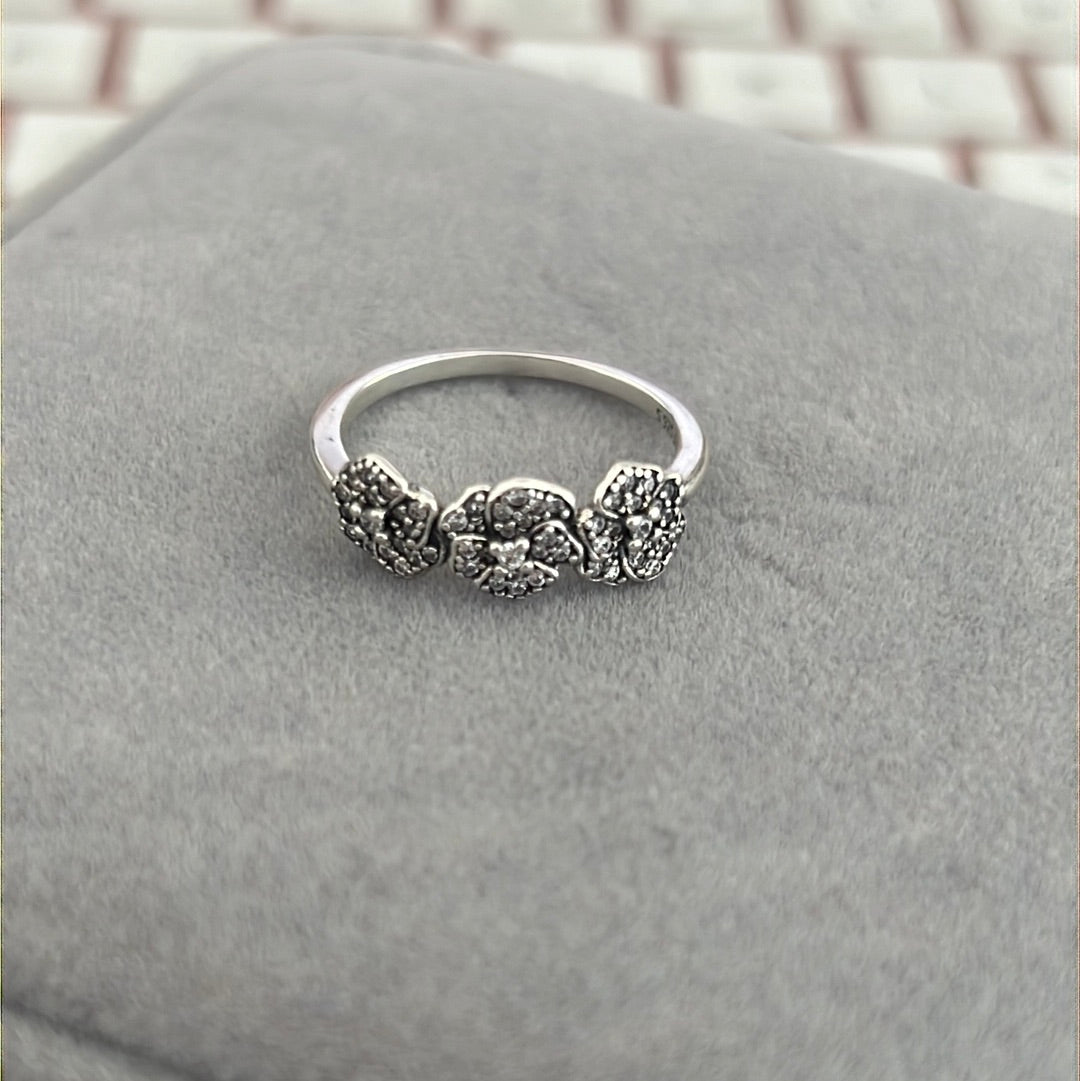Genuine Pandora Pave Trio of Pansy Flowers Ring Size 60