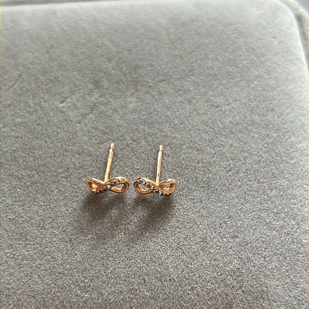 Genuine Pandora Rose Gold Infinity Pave Small Earrings