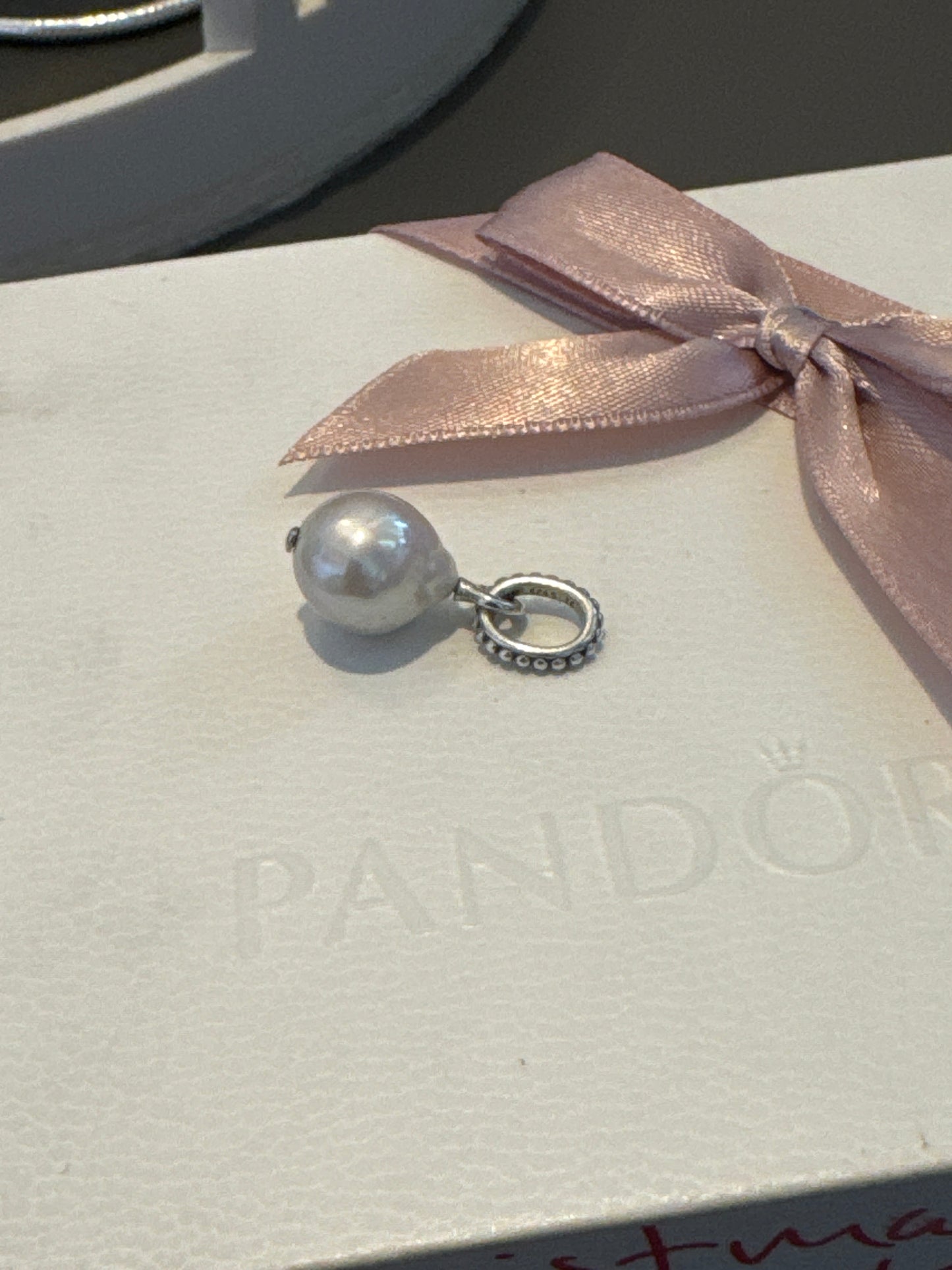 Genuine Pandora Cultured Freshwater Pearl Pendant Charm