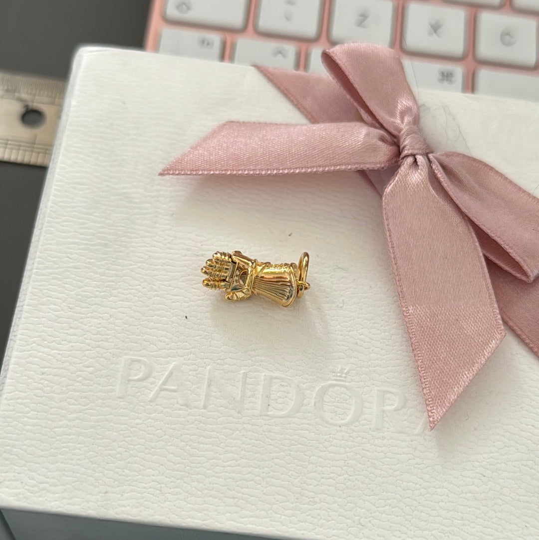 Genuine Pandora X Marvel The Avengers Infinity Gauntlet Dangle Charm
