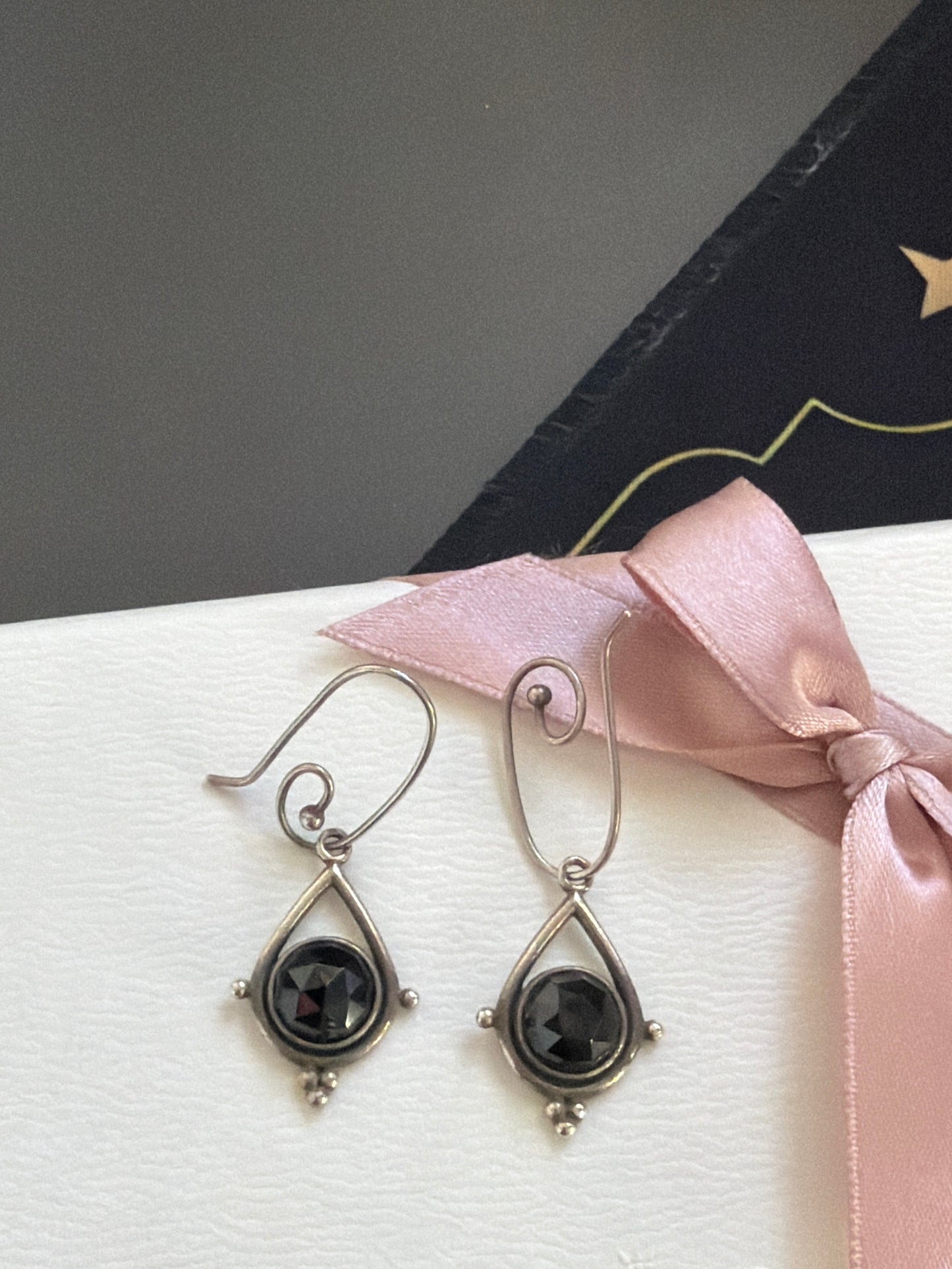 Genuine Pandora Rare HTF Medallion Black Spinel Melanite Black Dangle Earrings