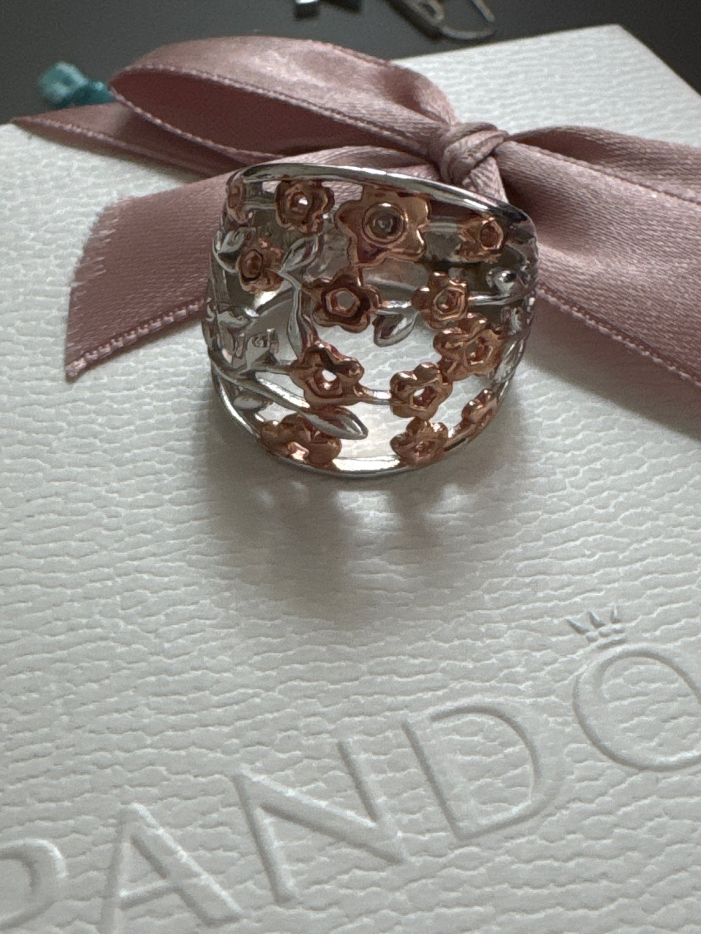 Sterling Silver HDIA Hot Diamond Rose Gold Flower Ring