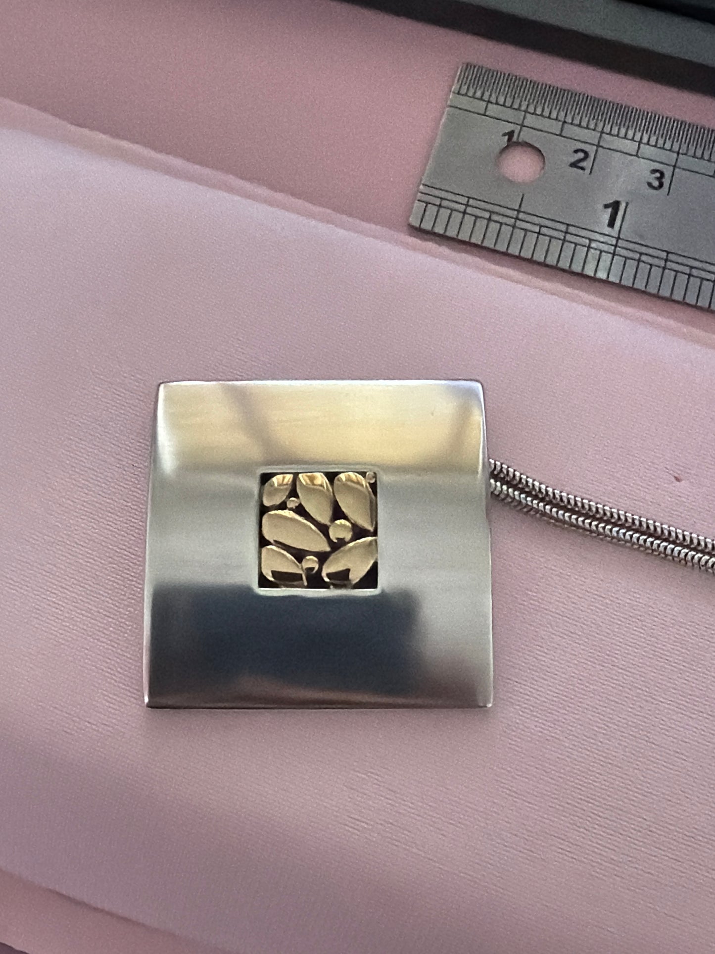 Genuine Scottish Malcolm Grey Ortak Square Two Tone Necklace 45cm Drop