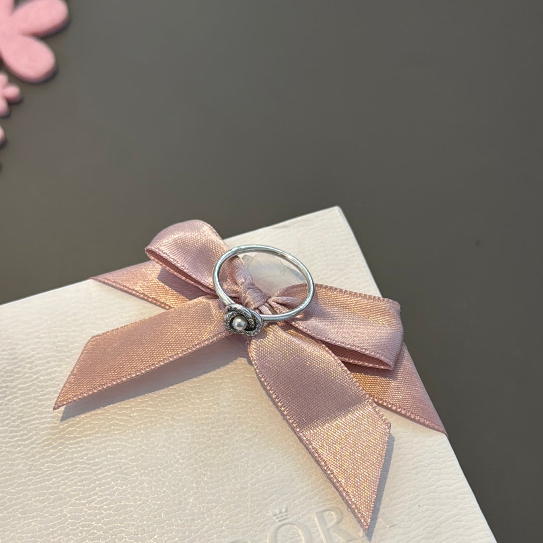Genuine Pandora Pave Pearl Flower Ring Size 60