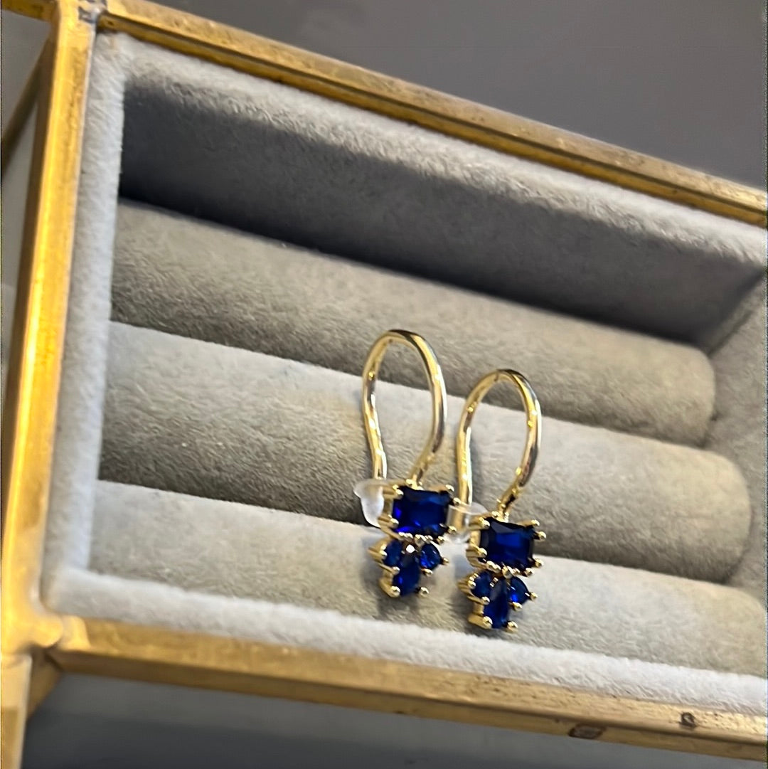 Brand New Gold Plated Dangle Earrings Blue Snowflake CZ