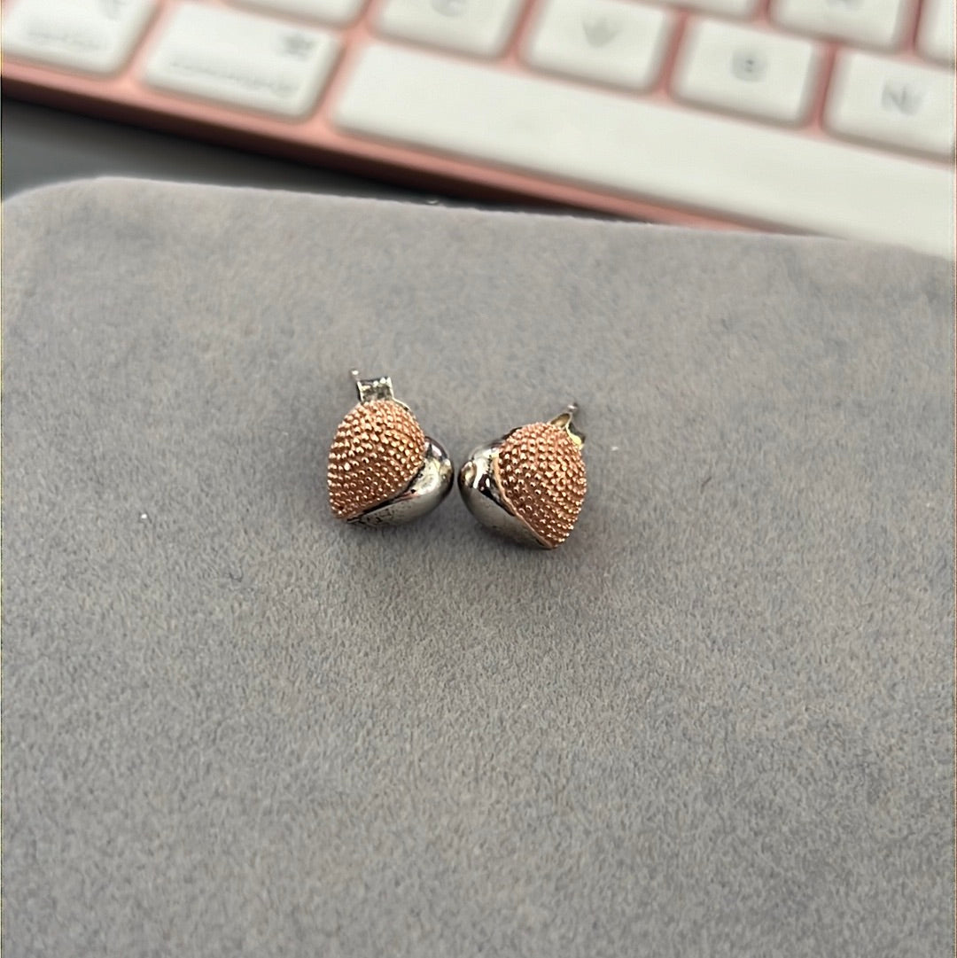 Genuine Links of London Masquerade Heart Stud Earrings Rare