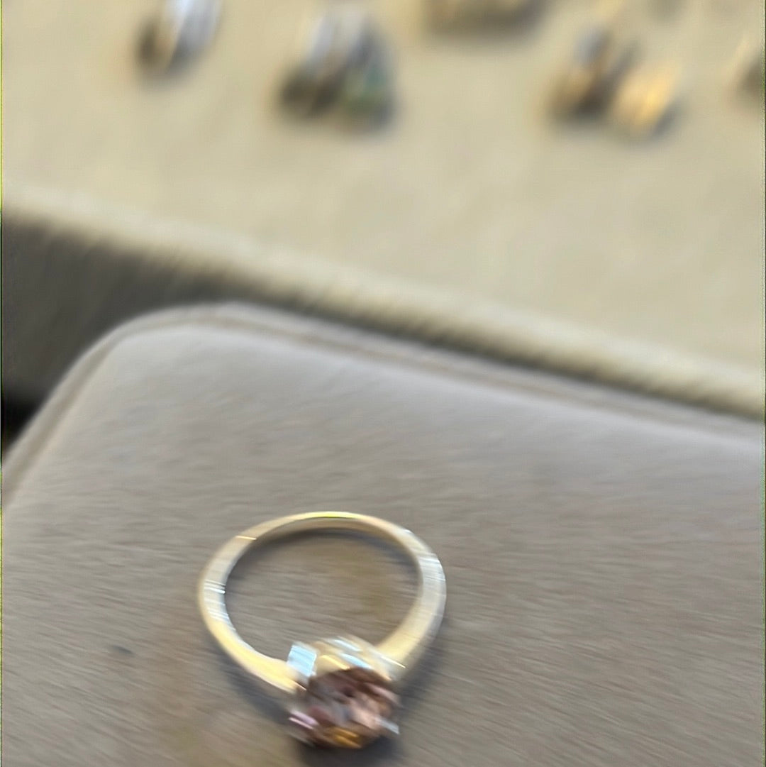 Sterling Silver Pink Circle CZ Ring 54