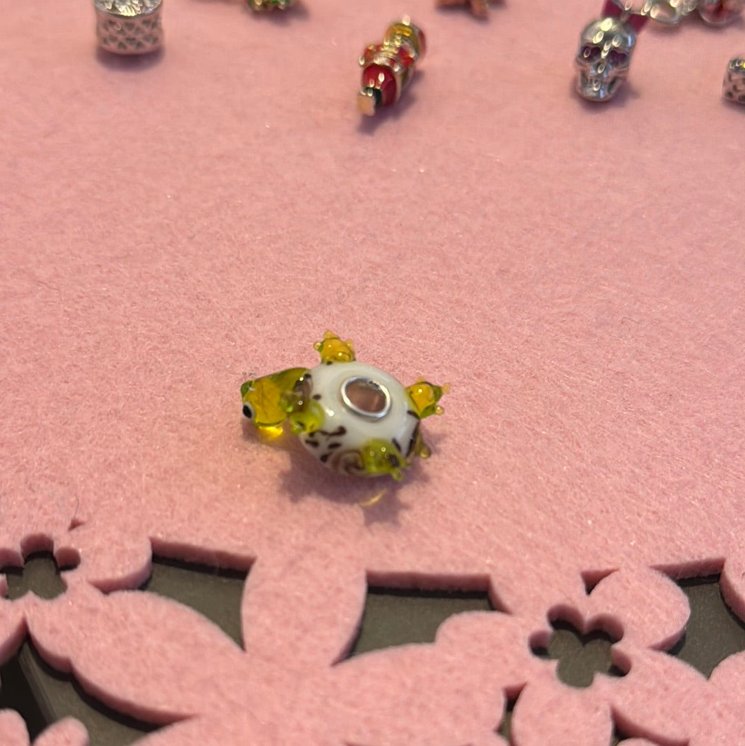 Genuine Gnoce Murano Turtle Animal Charm
