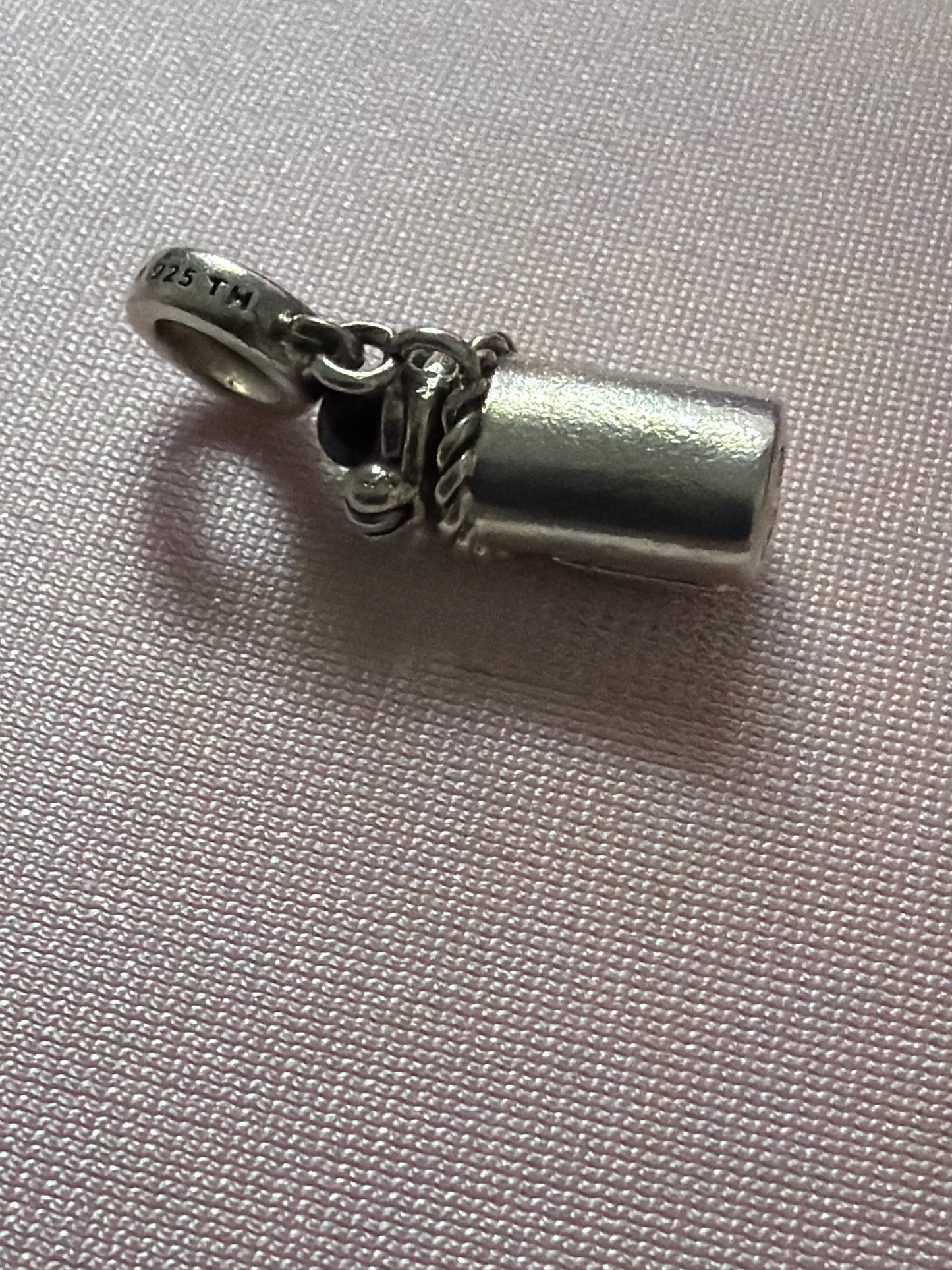 Genuine Chamilia Disney Alice in Wonderland Drink Me Potion Bottle Dangle Charm