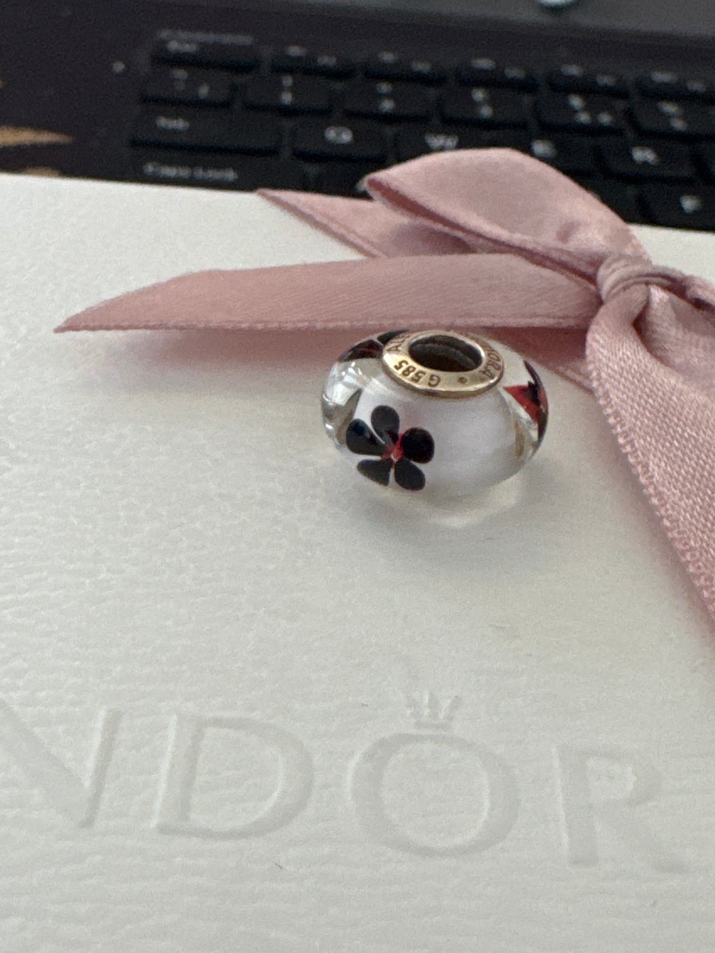 Genuine Pandora Solid 14ct Gold White Murano With Black and Red Flower Charm HTF