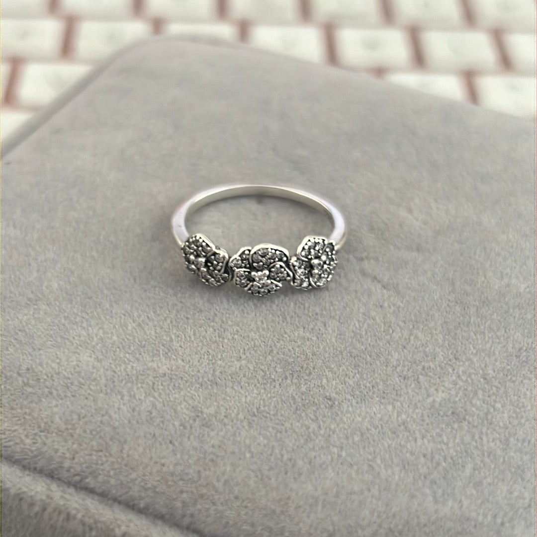 Genuine Pandora Pave Trio of Pansy Flowers Ring Size 60