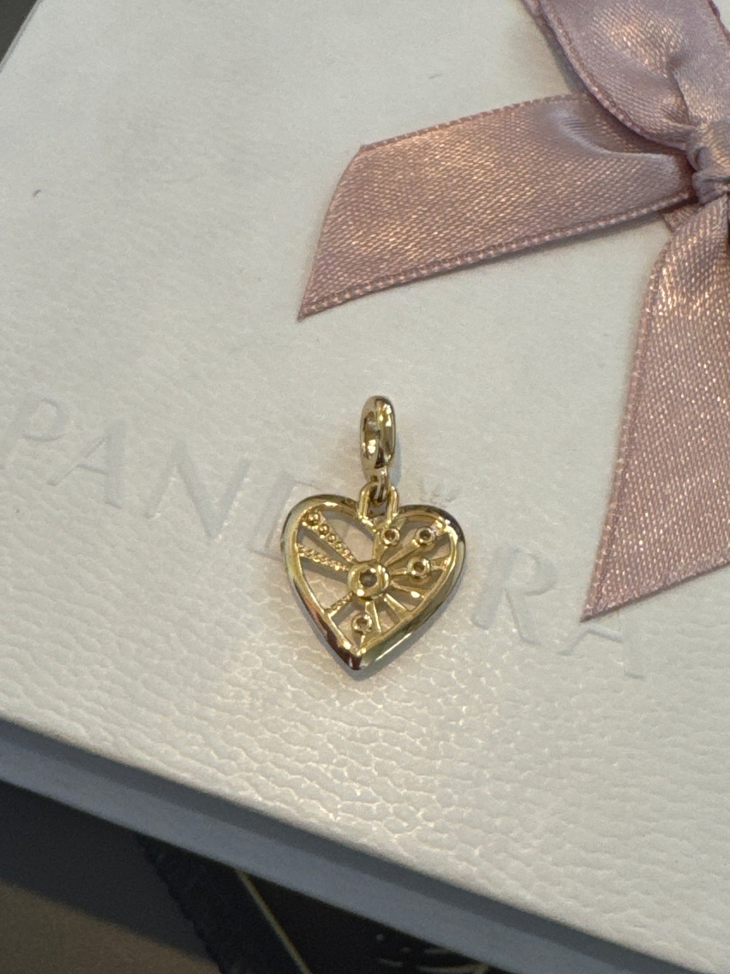 Genuine Pandora Me Shine Gold Pave Heart CZ Medallion Large Charm