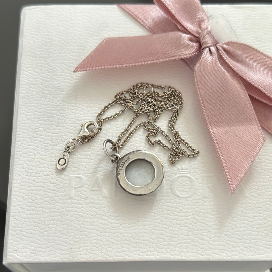 Genuine Pandora Two Tone Mother of Pearl Flower Signet Necklace RARE HTF