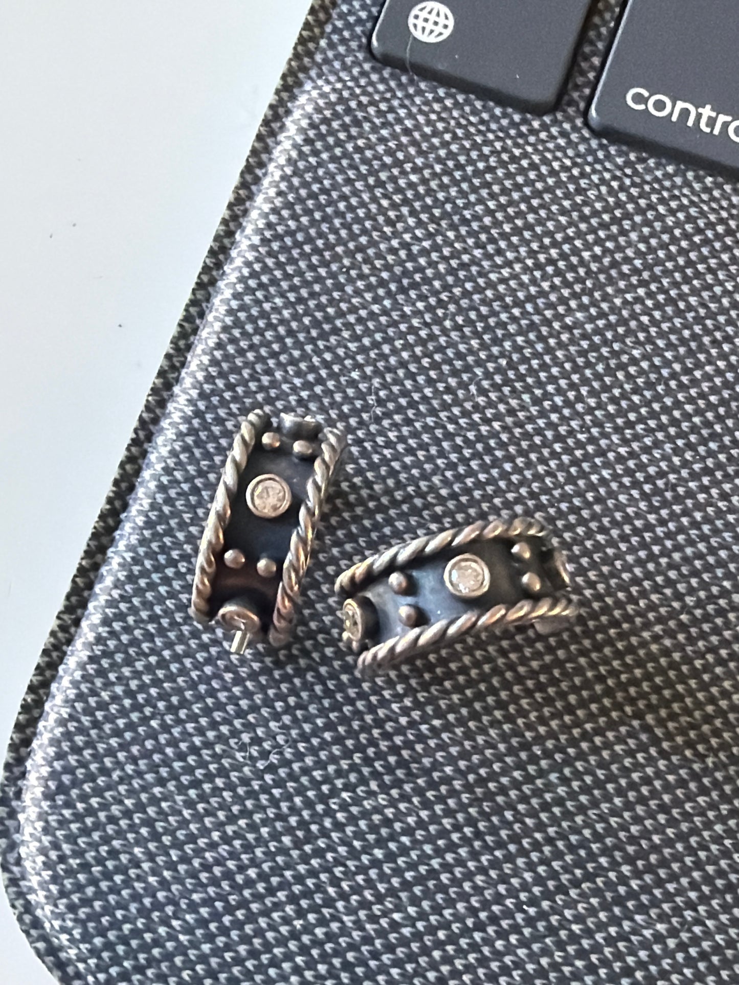 Genuine Pandora Oxidised Oxy Crown RARE HTF Hoop Earrings Hoops