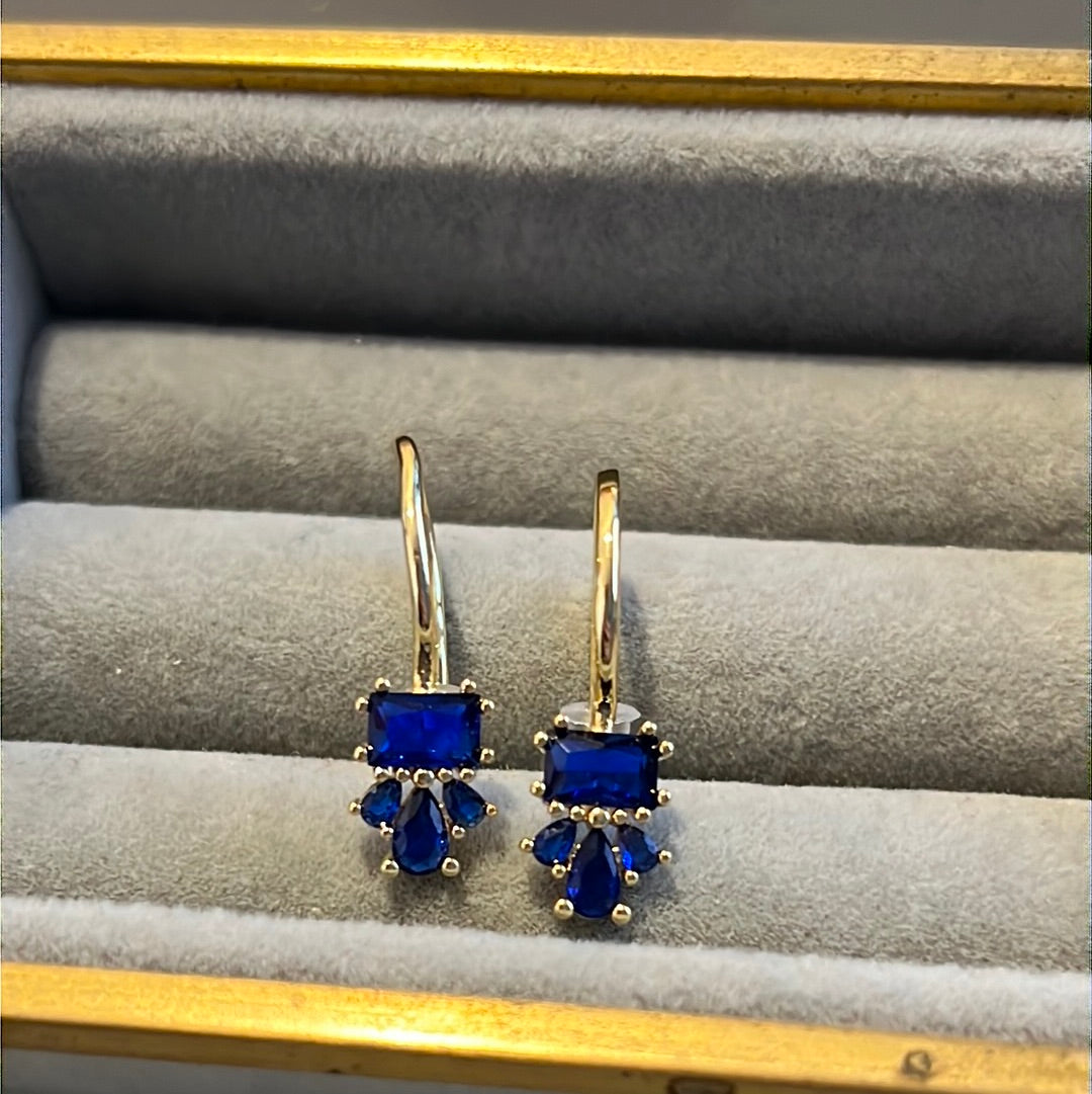 Brand New Gold Plated Dangle Earrings Blue Snowflake CZ