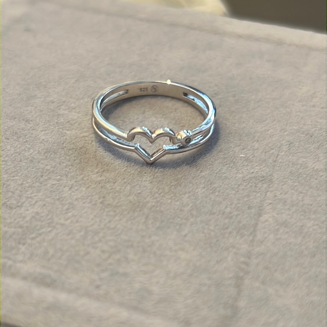 Sterling Silver Argento Heart Line Open Ring 56