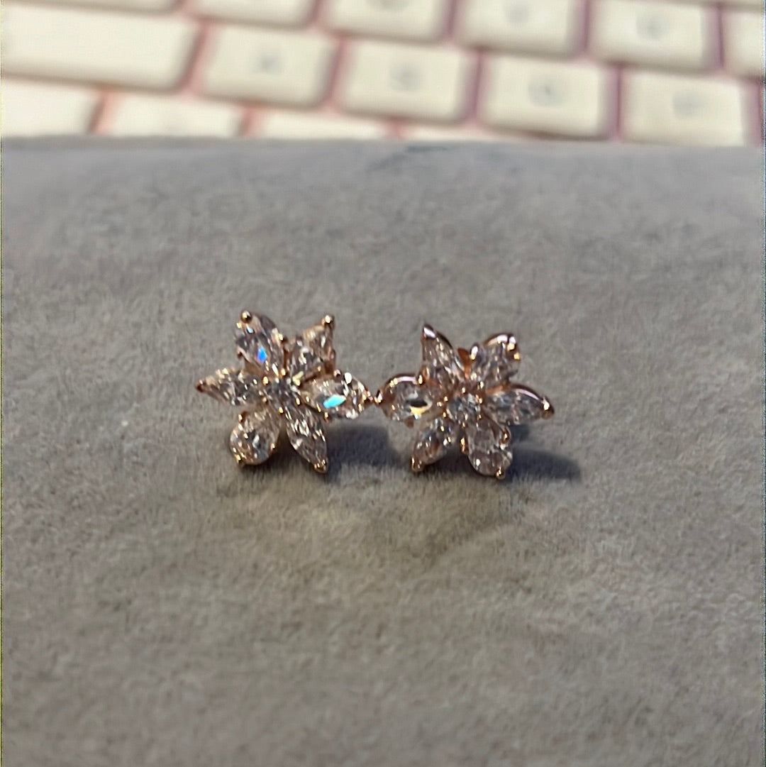 Genuine Pandora Rose Gold Pave Flower Herbarium Stud Earrings