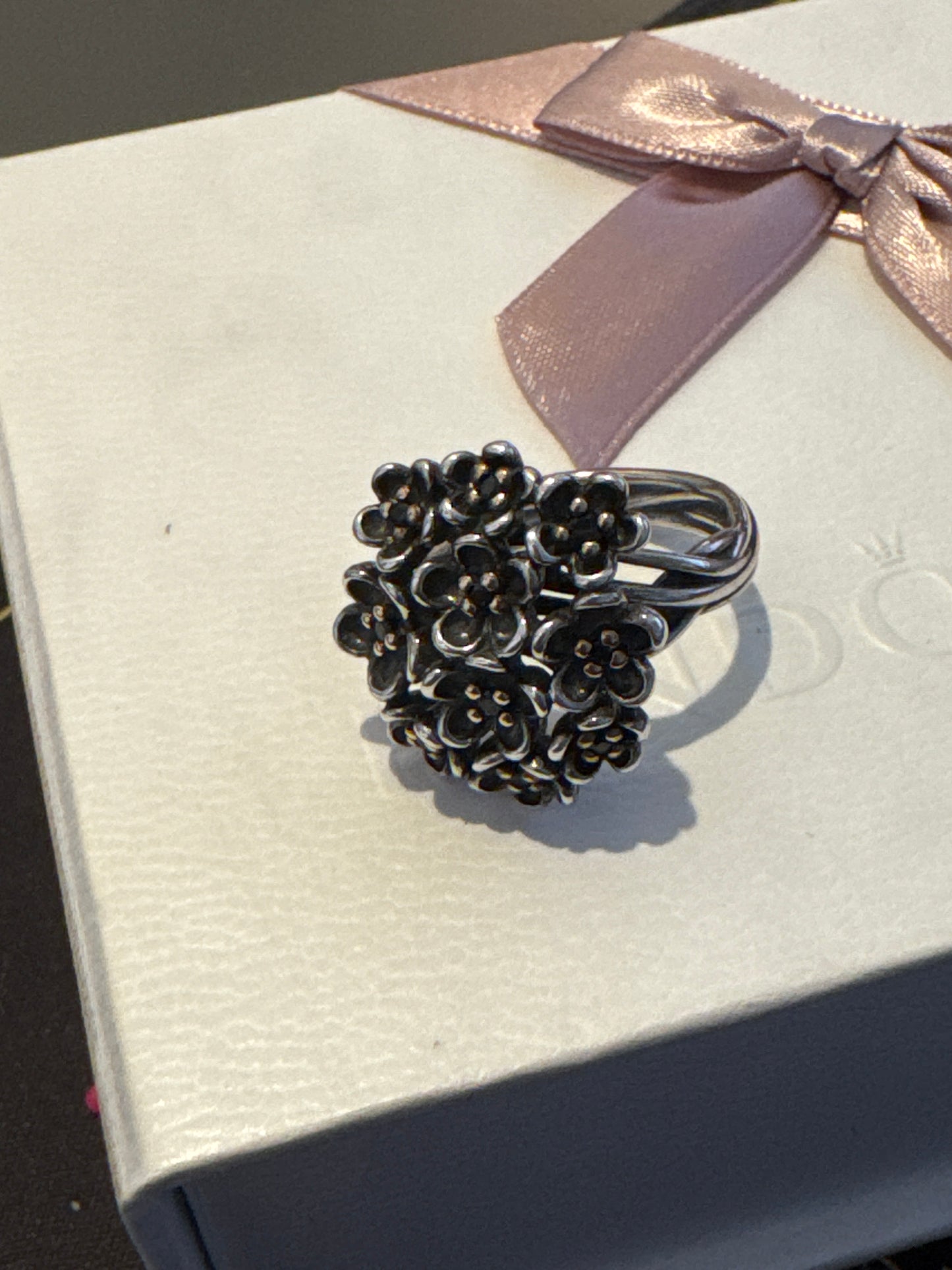 Genuine Pandora Two Tone Black Spinel Forever Bloom Ring HYPER RARE 58