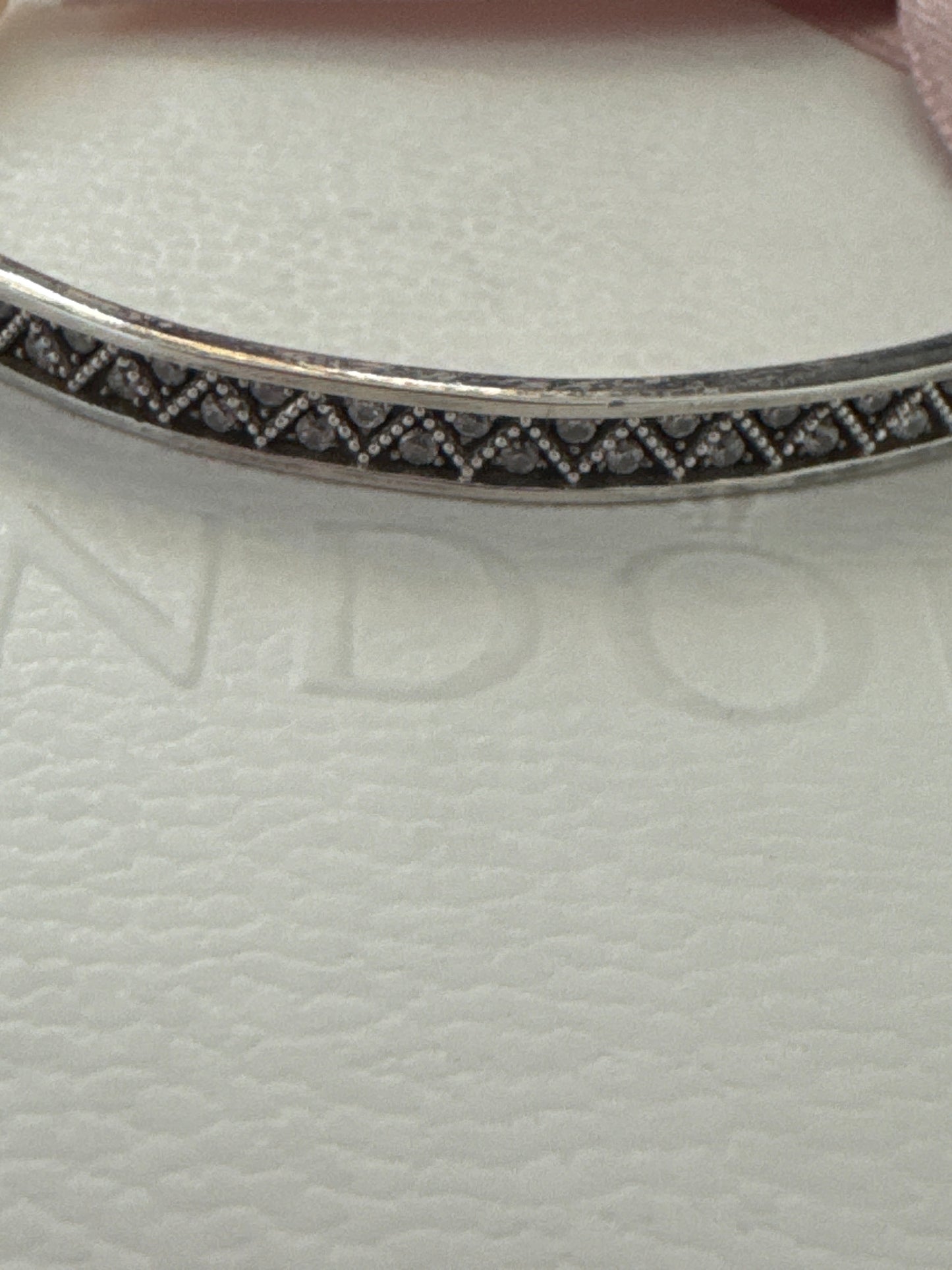 Genuine Thomas Sabo Love Bridge Light Pink Silver Pave Bangle