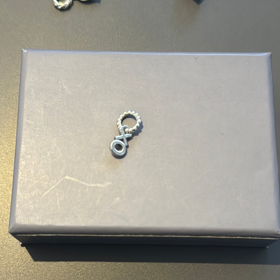 Genuine Chamilia XO Hugs and Kisses Dangle Charm