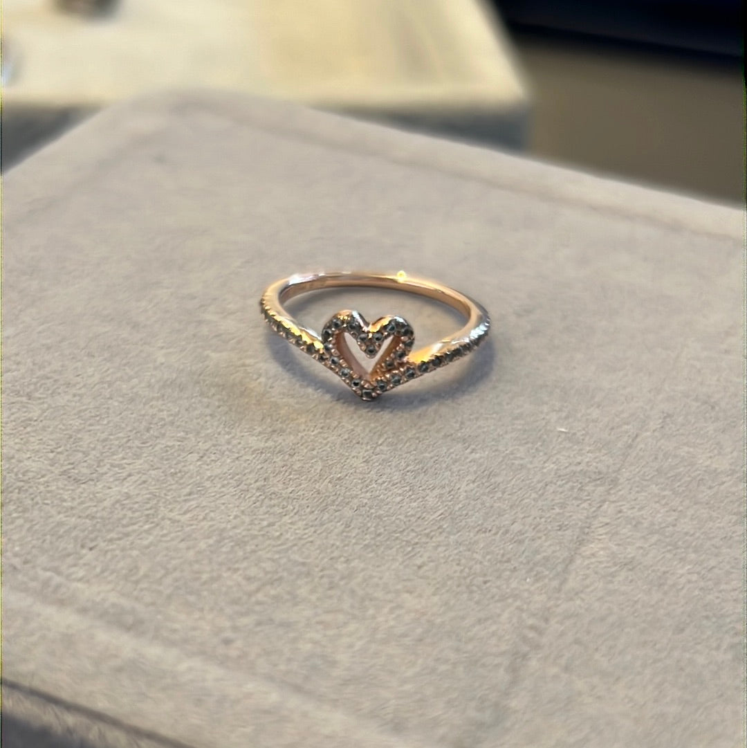 Genuine Pandora Rose Gold Pave Free Hand Heart Openwork Ring 56