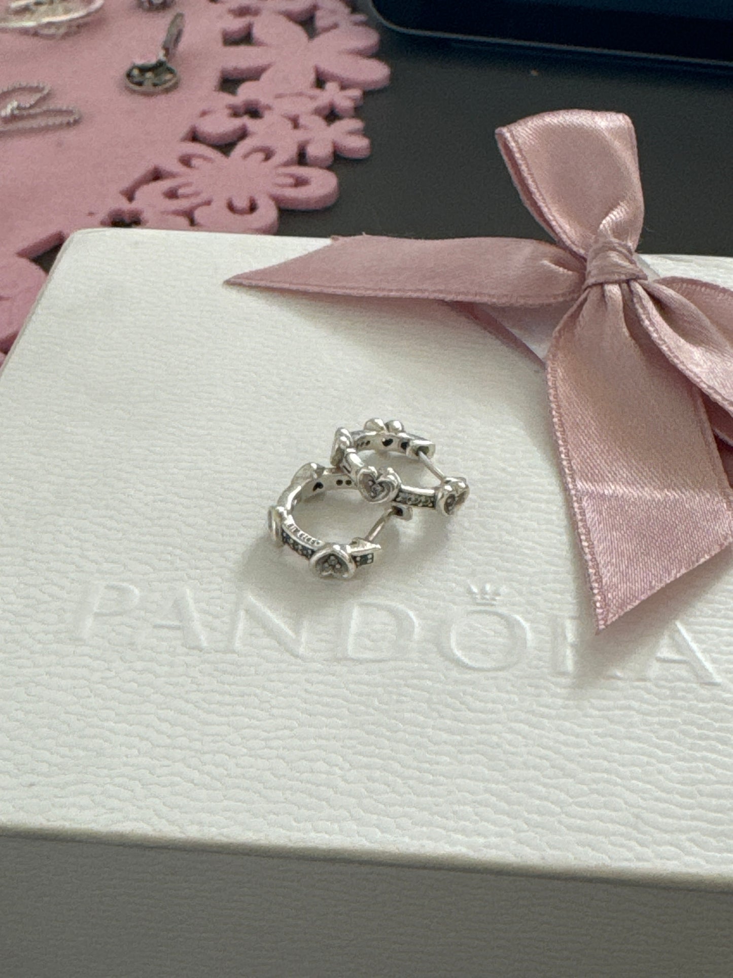 Genuine Pandora Pandora Radiant Sparkling Hearts Hoop Earrings