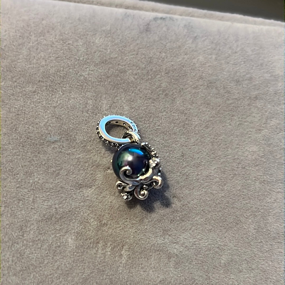 Genuine Pandora Little Mermaid Ursula Pearl Pave Dangle Charm