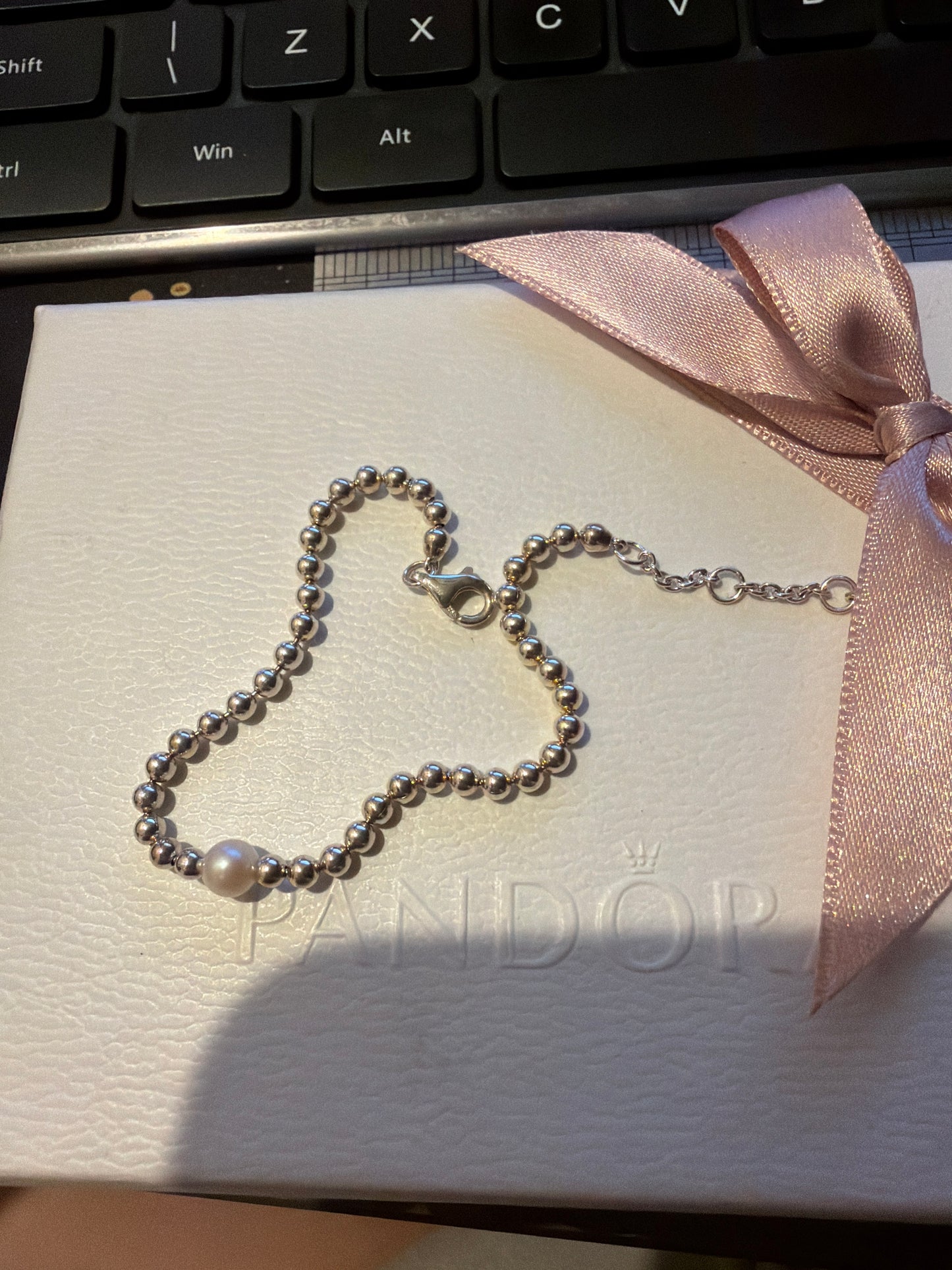 Genuine Pandora Freshwater Pearl Bracelet with Silver Clasp 18cm