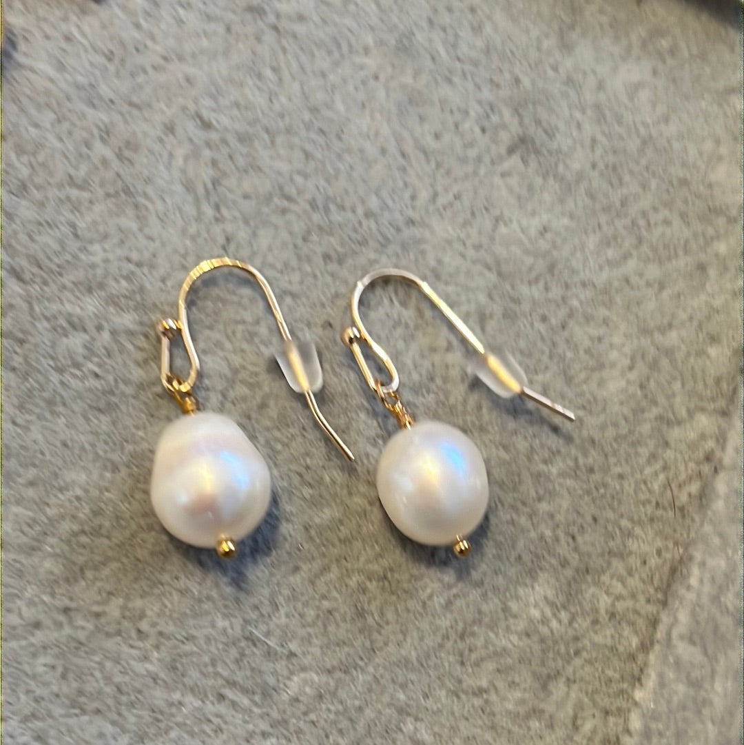 Brand New Sterling SIlver Gold Plated Pearl Earrings Dangle