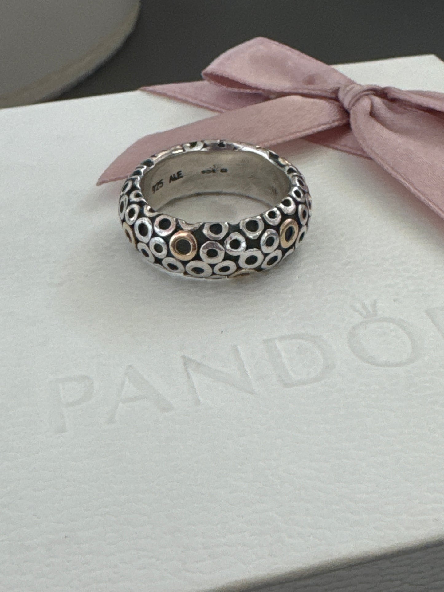 Genuine Pandora Pave Two Tone Rare Retired Oh My Bubble Dot Circle Ring 58