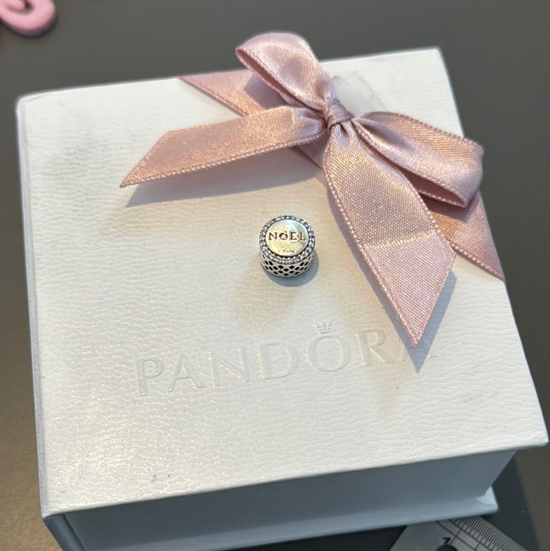Genuine Pandora Disney Parks Christmas Mickey Mouse Enamel NOEL Pave Charm