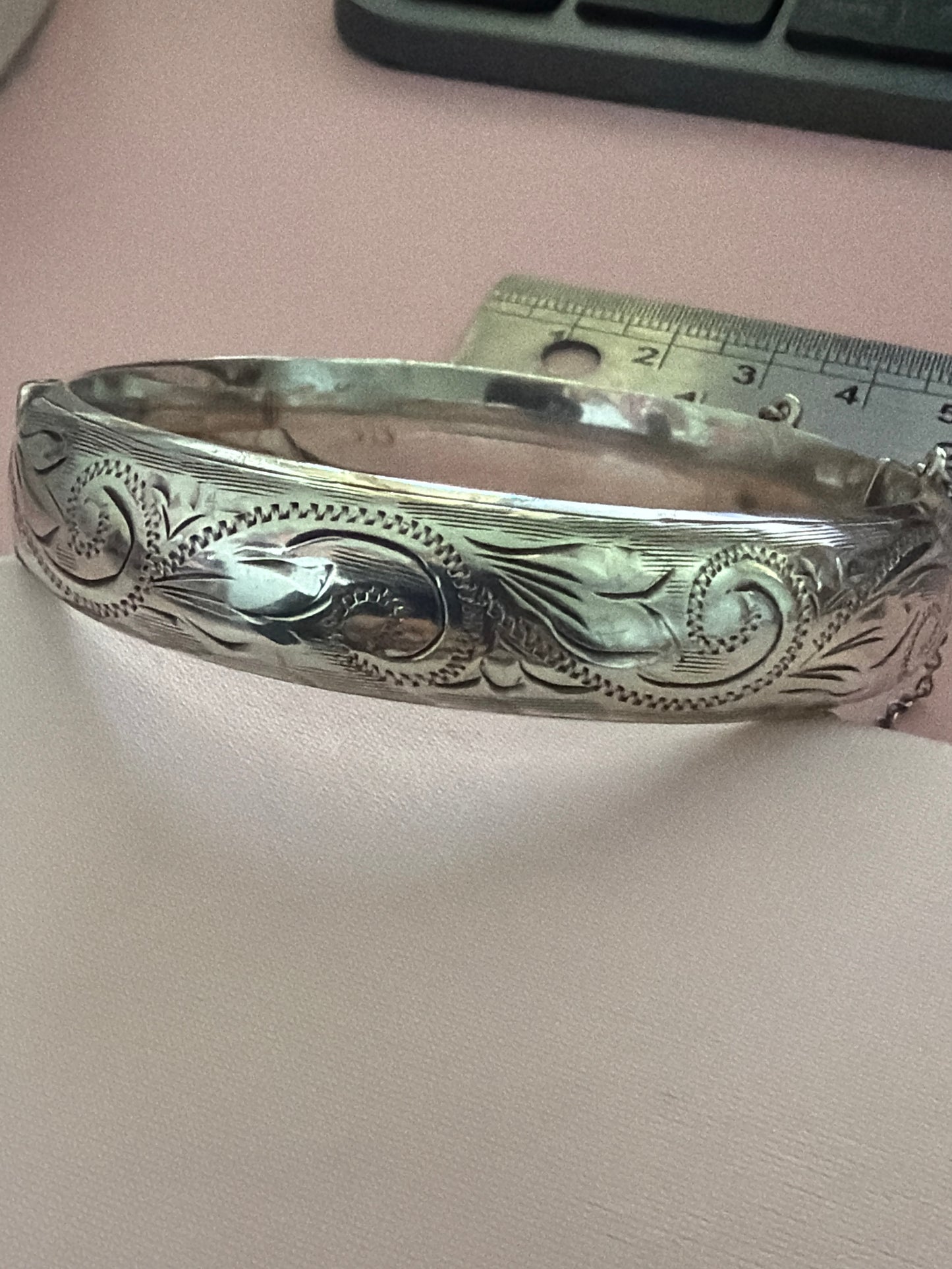 Vintage Sterling Silver Fully Hallmarked Clip Bangle with Safety Chain 18/19cm fit