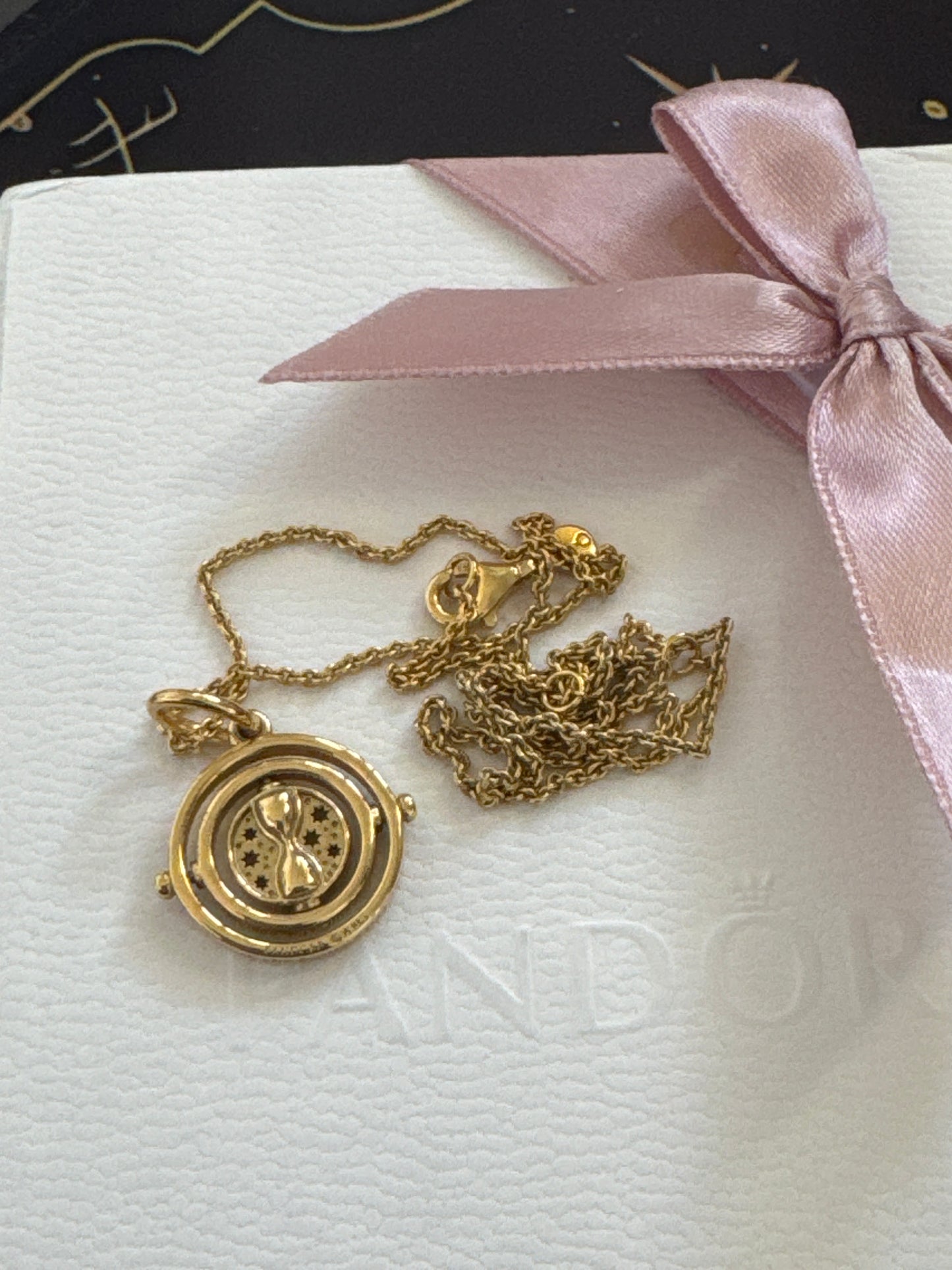 Genuine Pandora Shine Gold Harry Potter X Time Turner Necklace 45cm